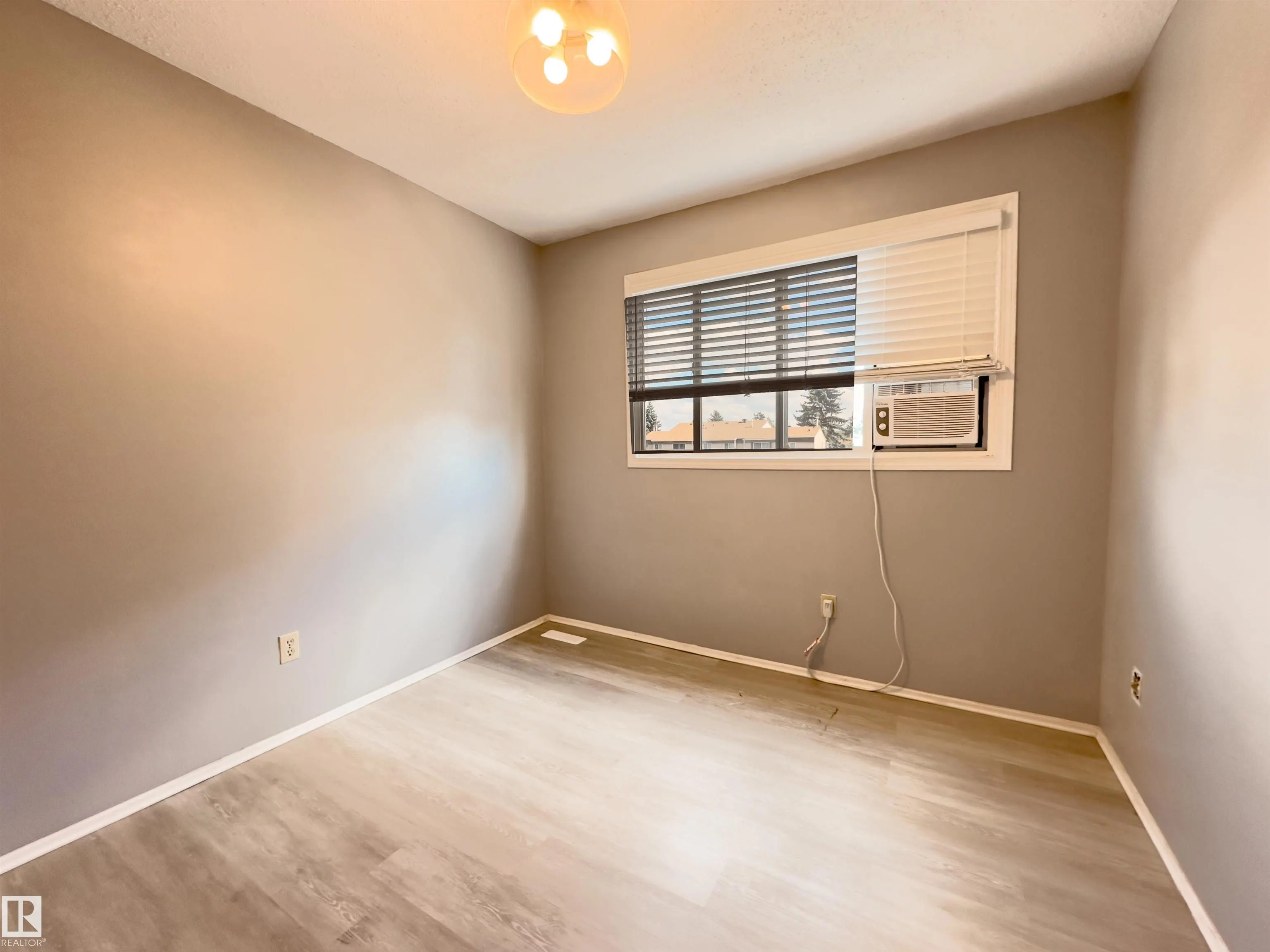 858 ERIN Place