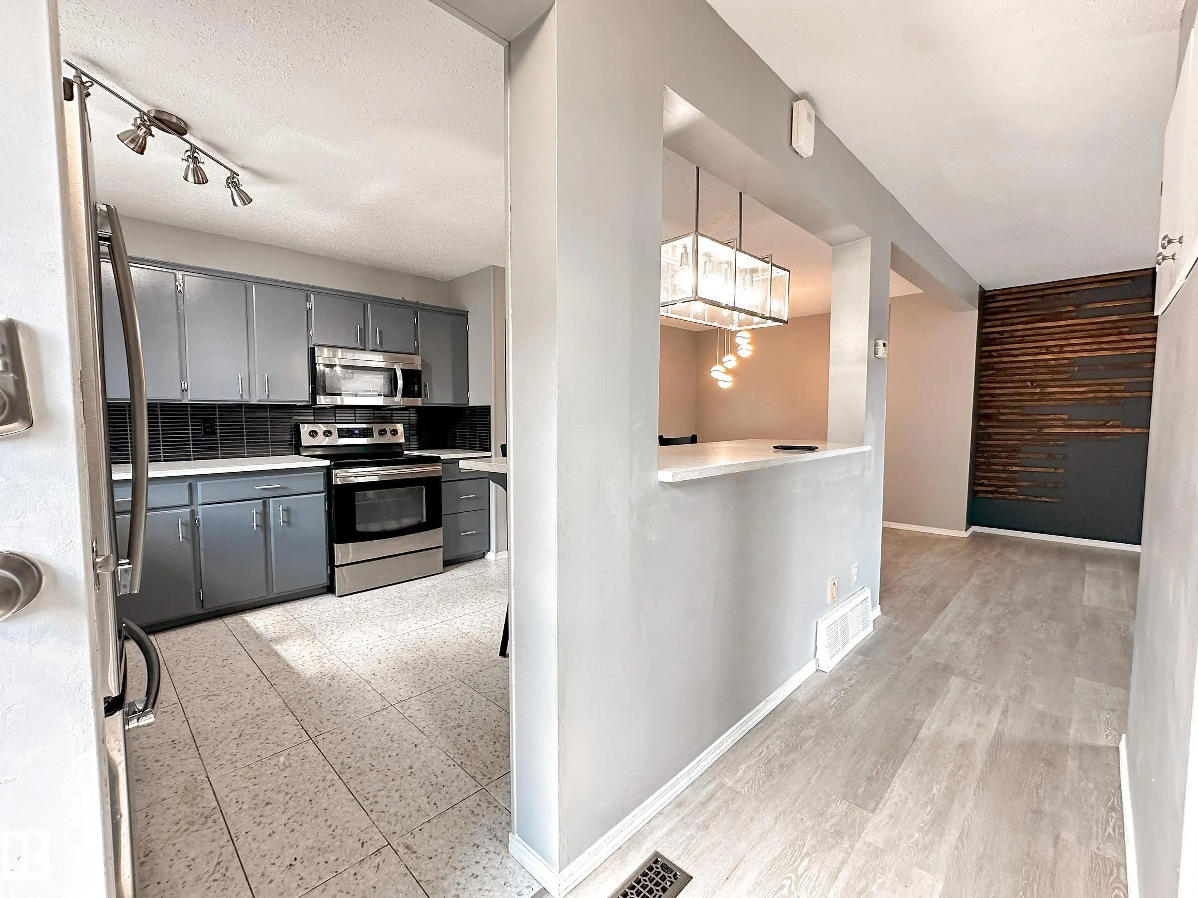 858 ERIN Place