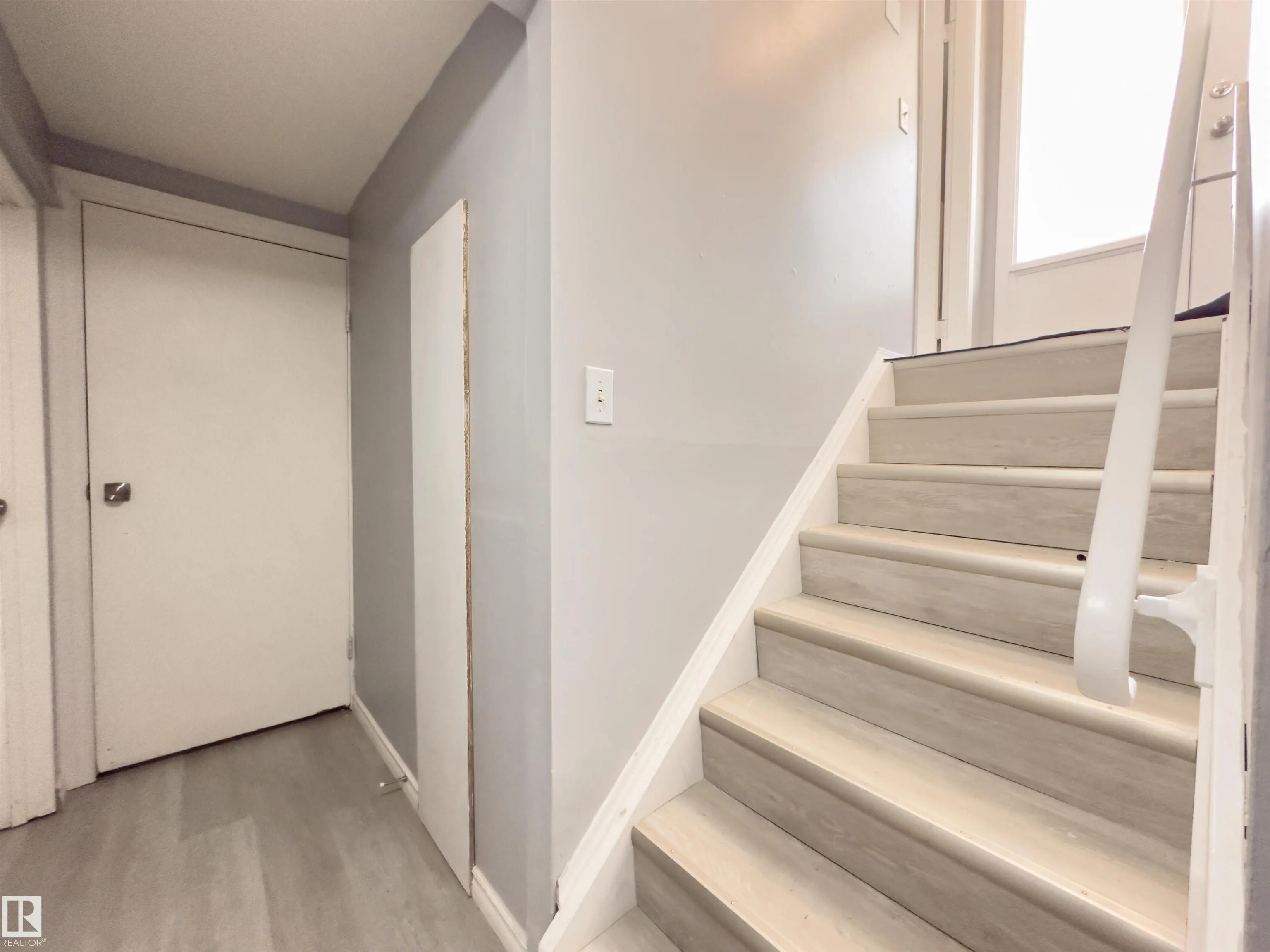 858 ERIN Place