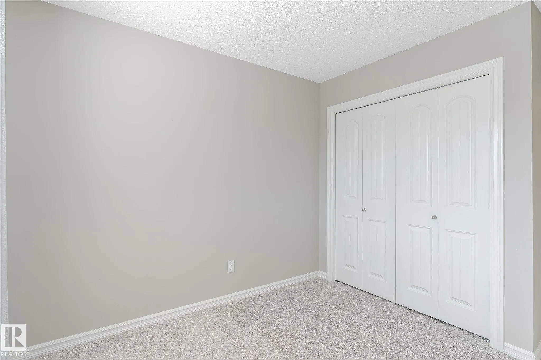 1647 GRAYDON HILL LINK Link