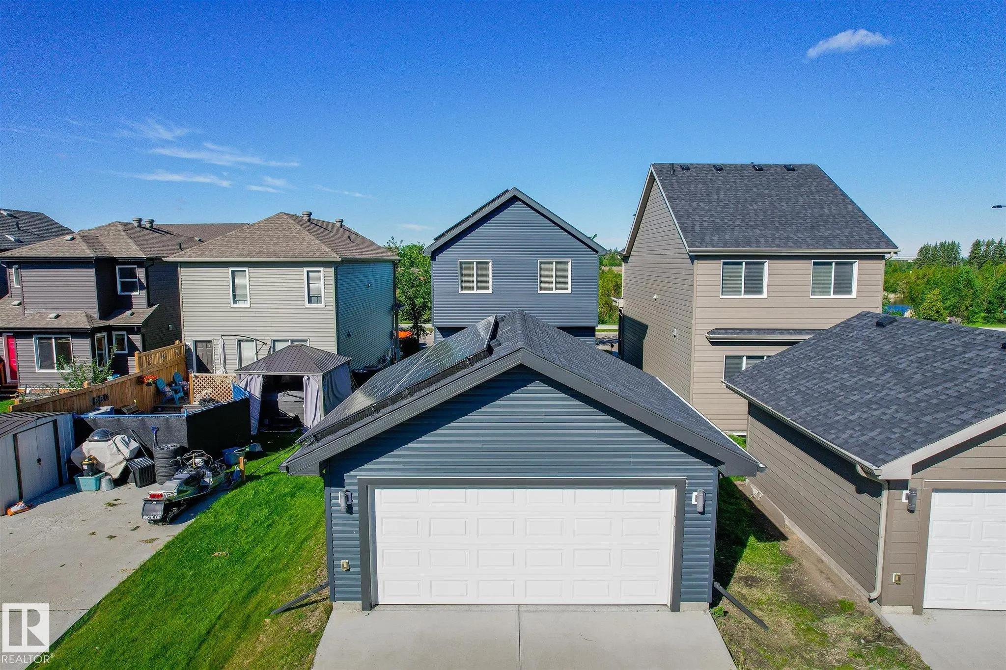 1647 GRAYDON HILL LINK Link