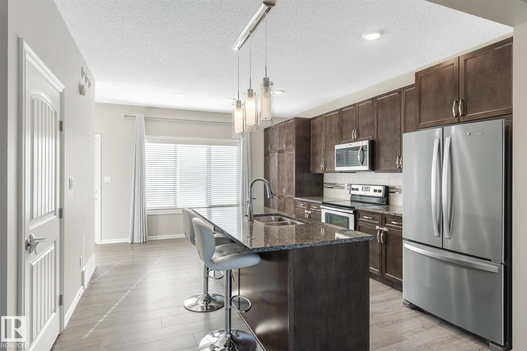 1647 GRAYDON HILL LINK Link