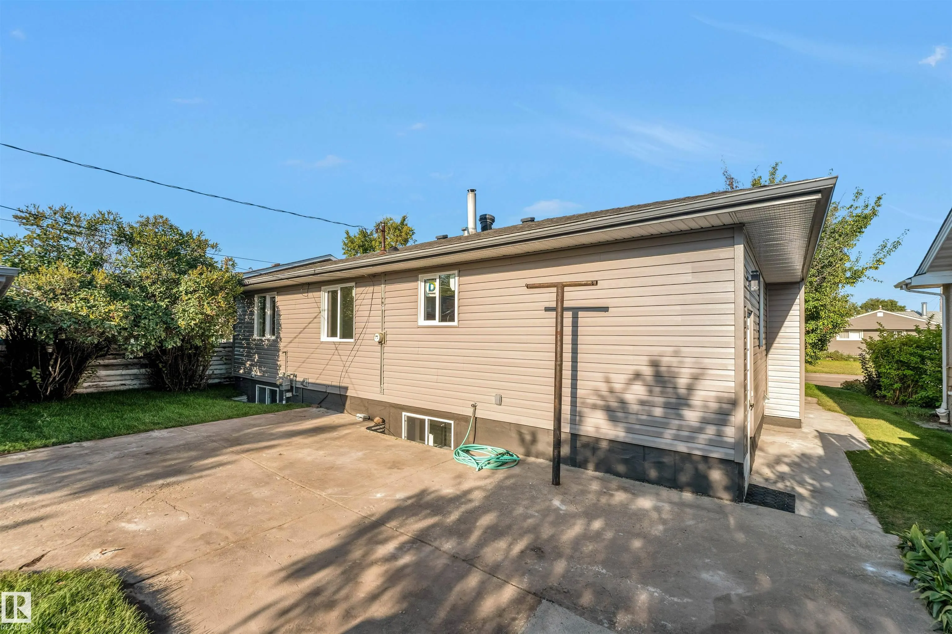 13604 139 Street
