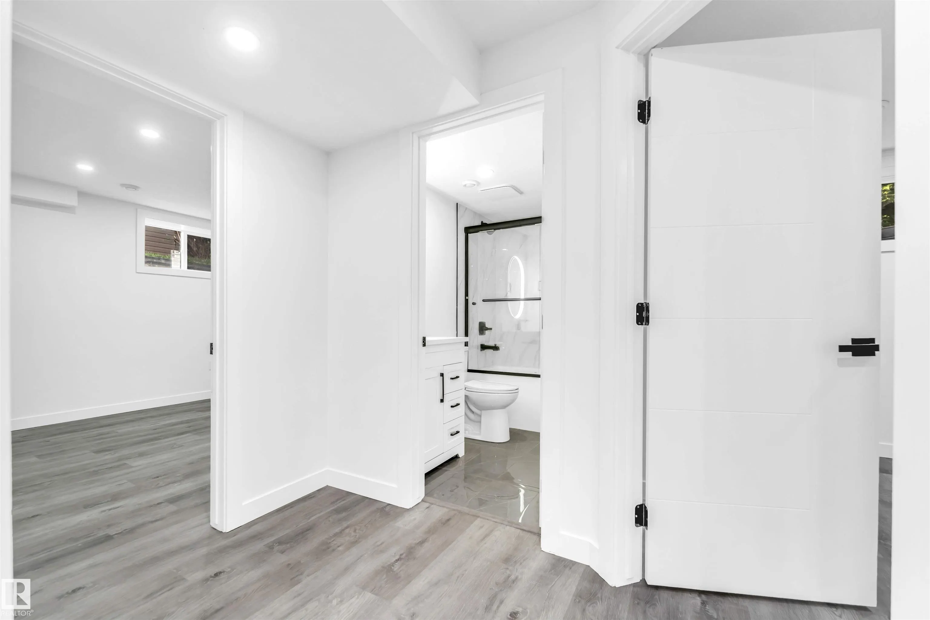 13604 139 Street