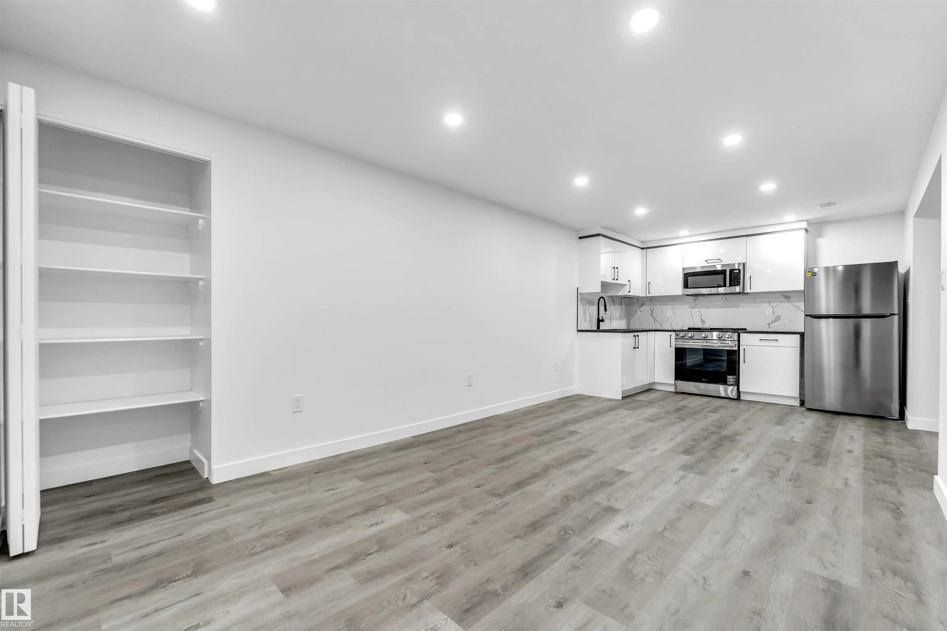 13604 139 Street