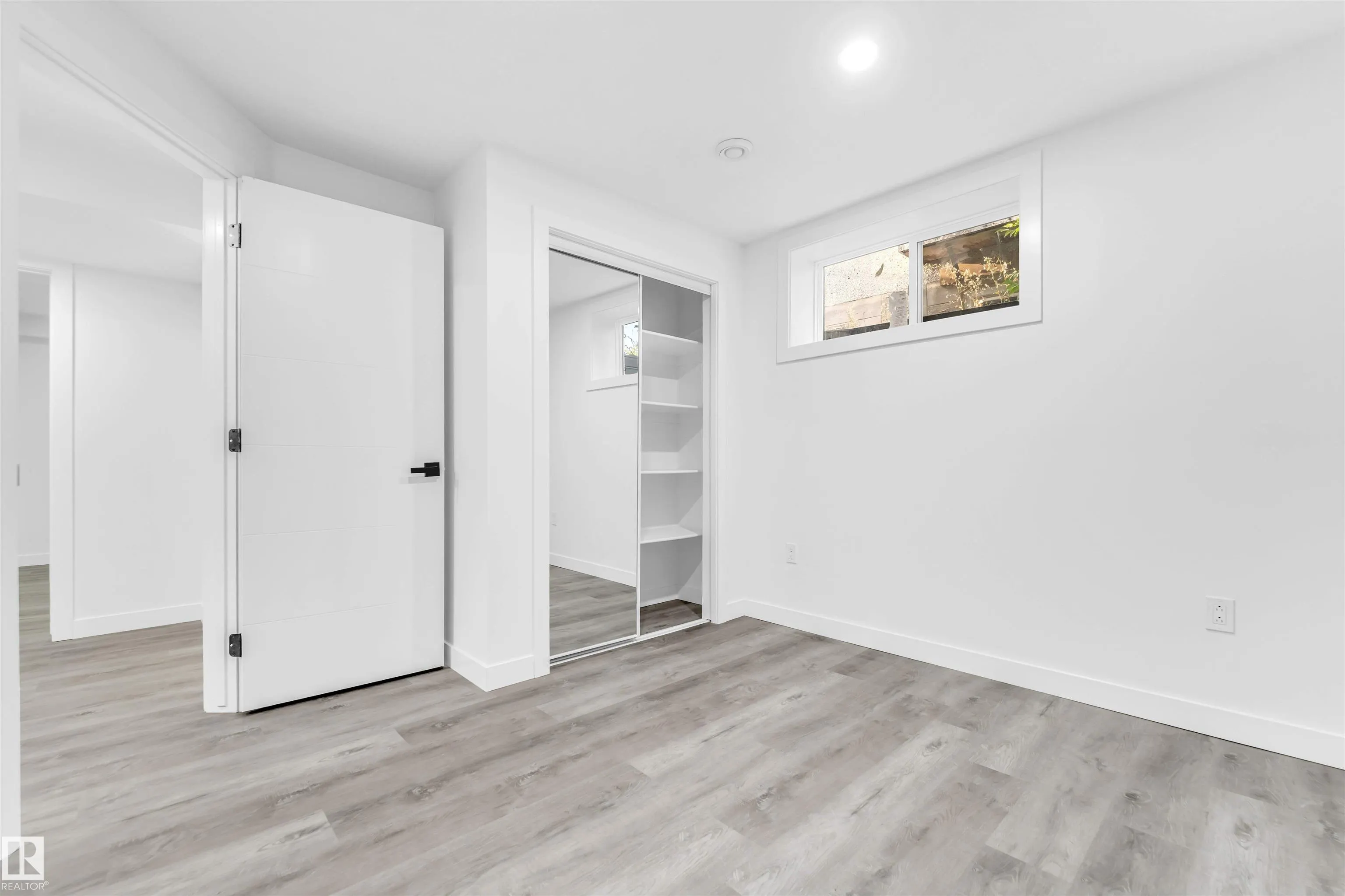 13604 139 Street