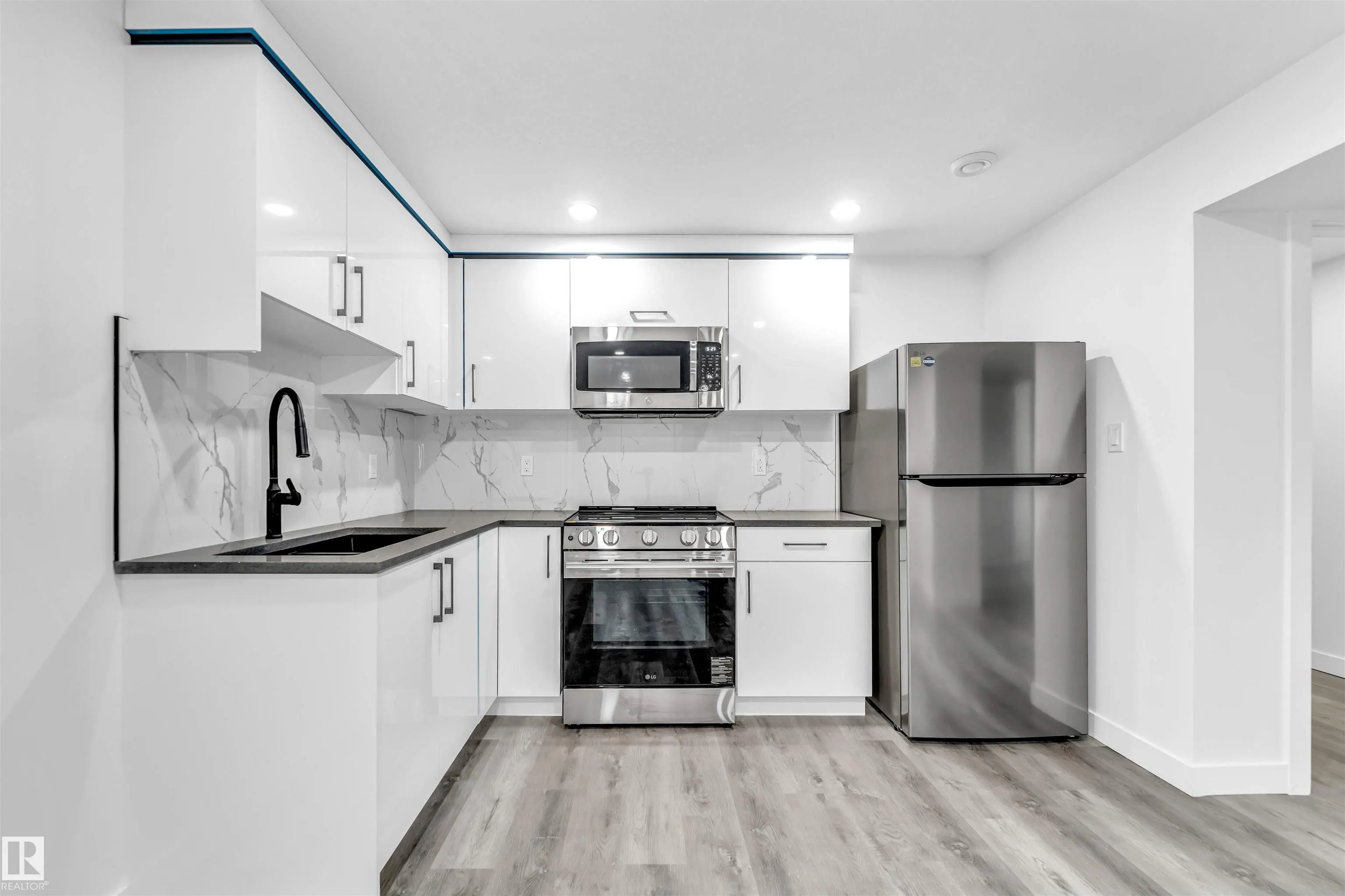 13604 139 Street