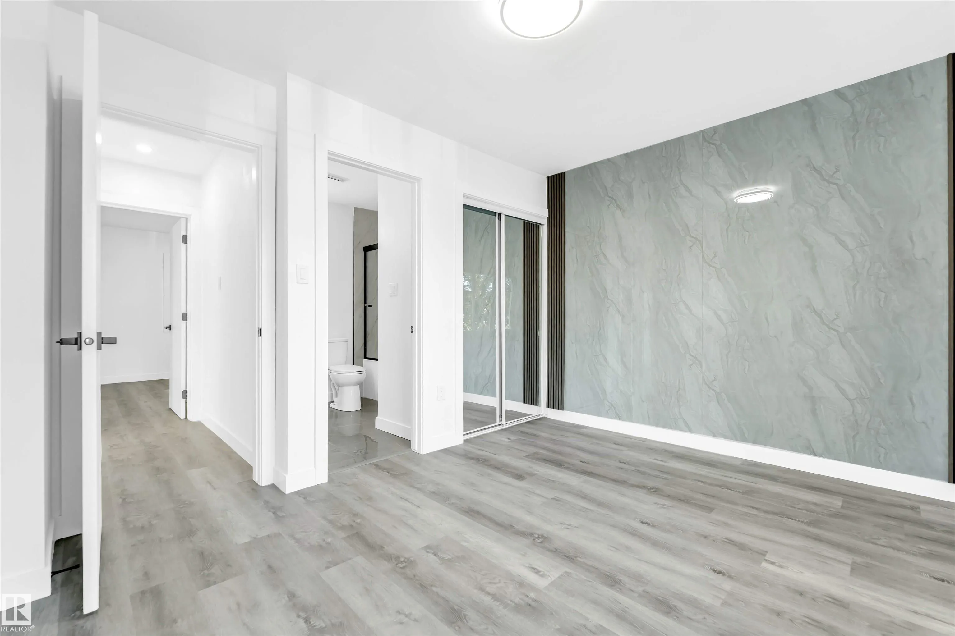 13604 139 Street