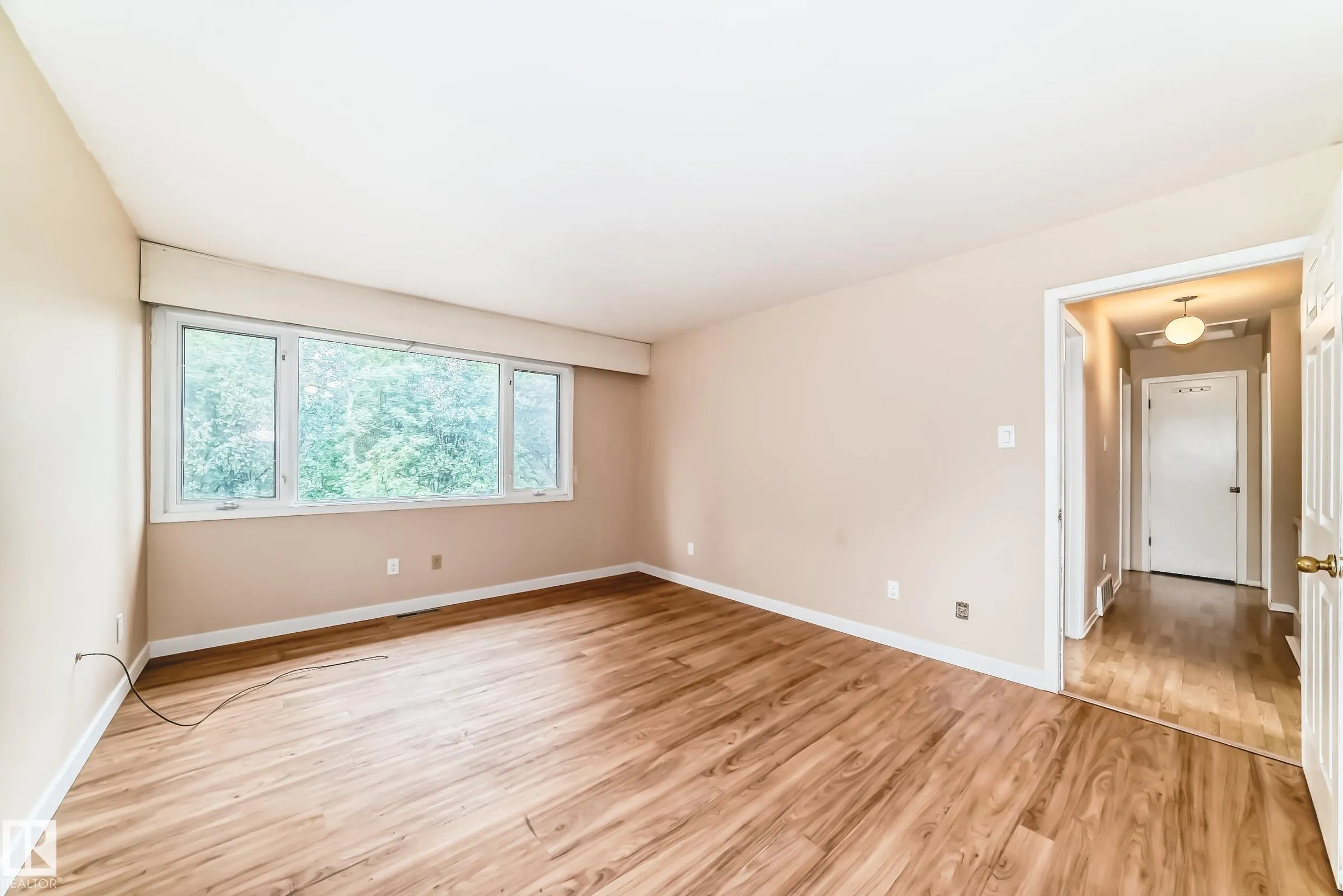 16 SCARBORO Place