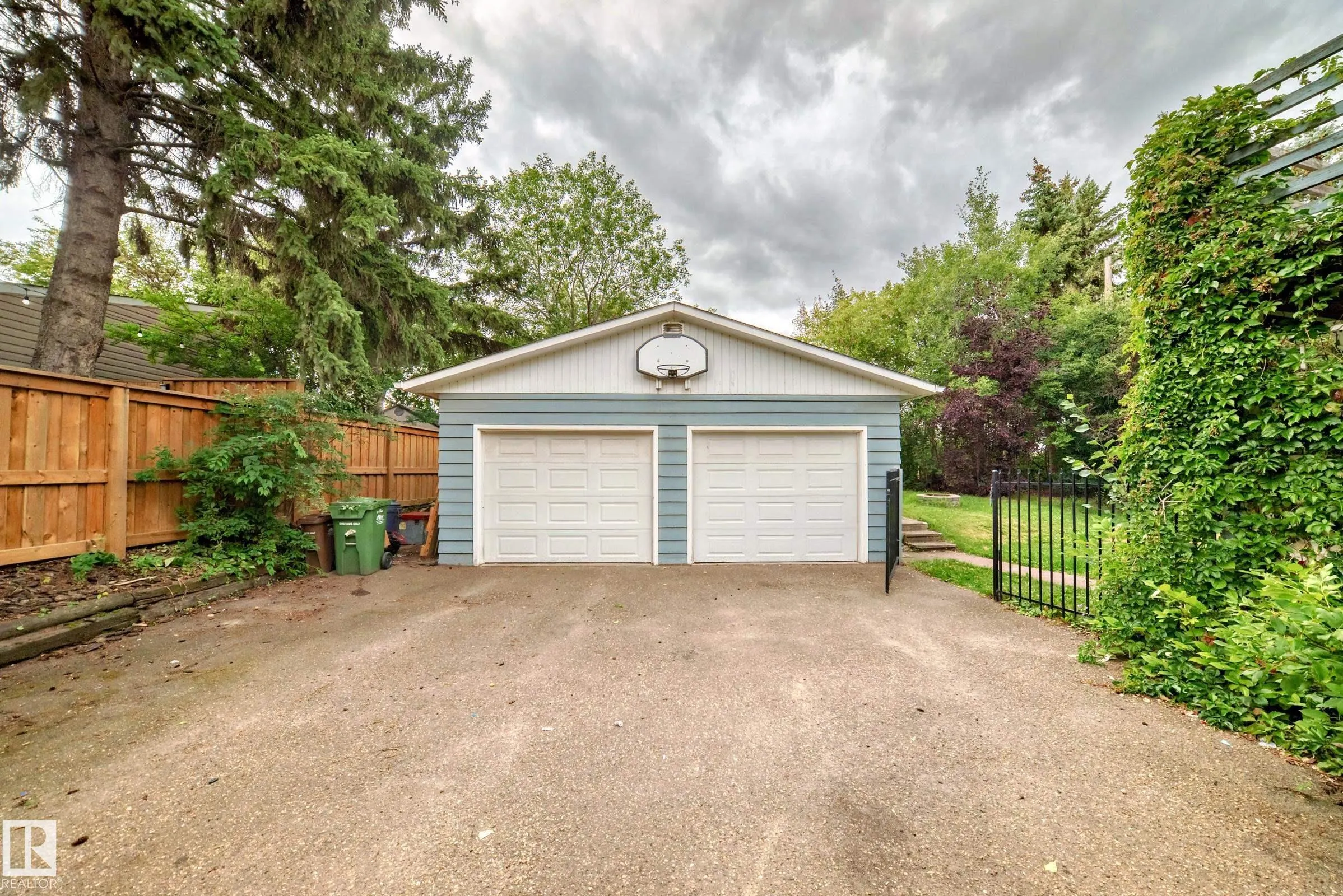 16 SCARBORO Place
