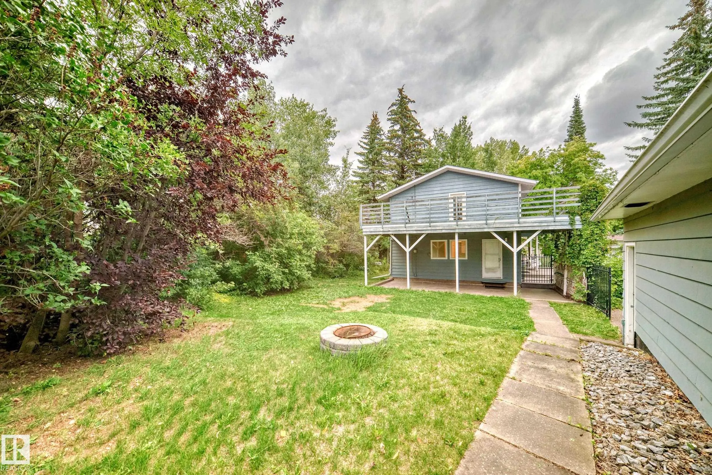 16 SCARBORO Place