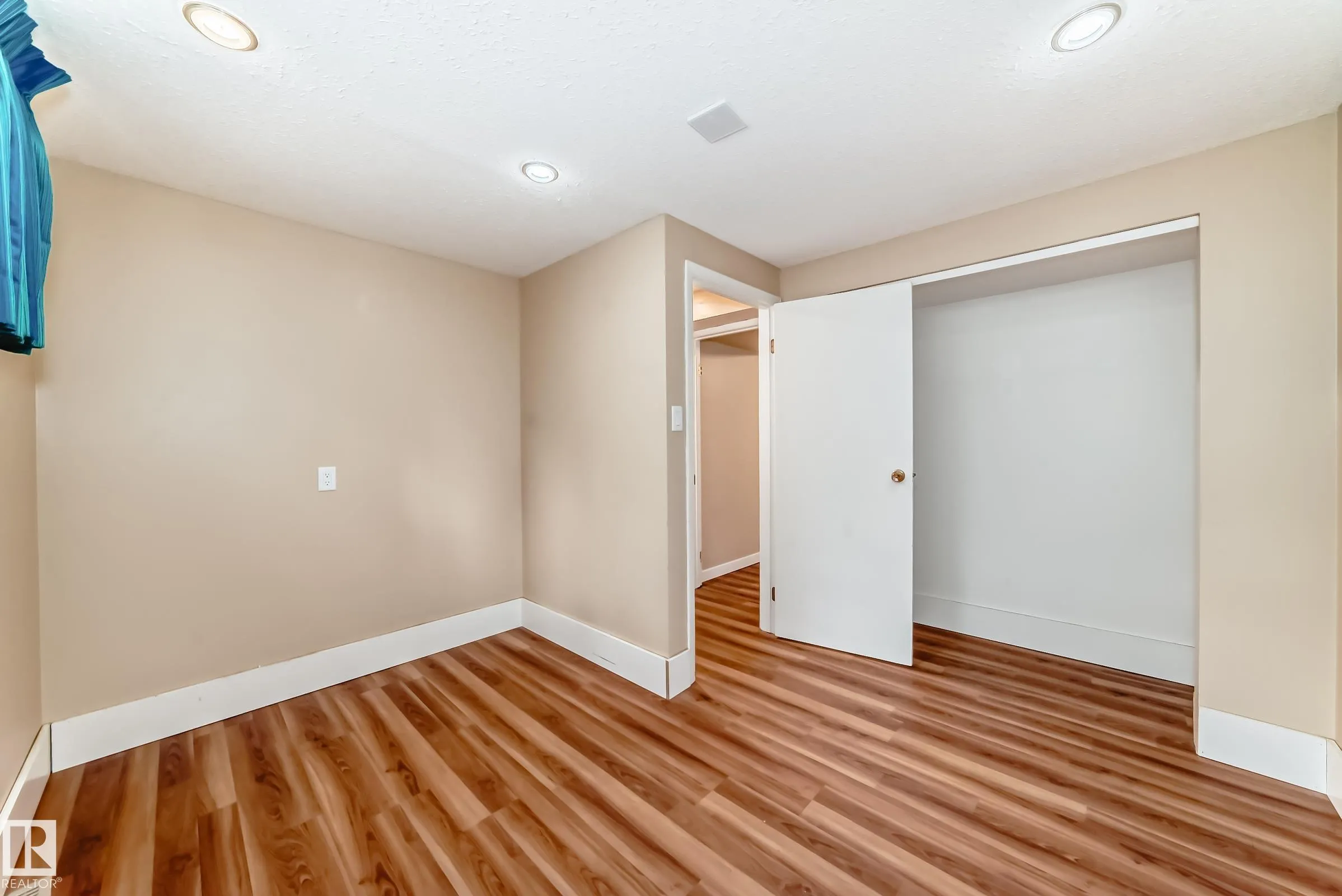 16 SCARBORO Place