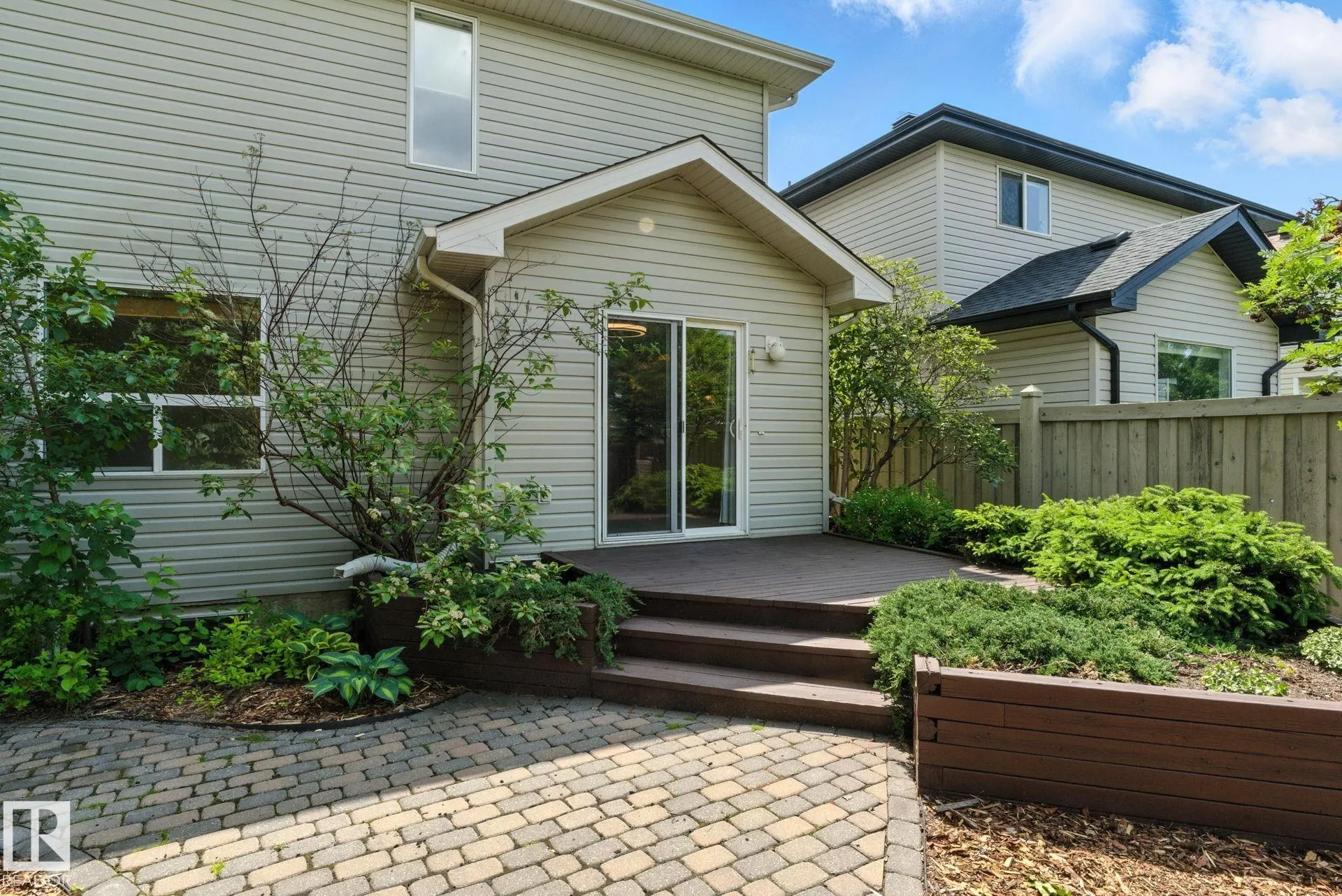 3583 MCLEAN Crescent
