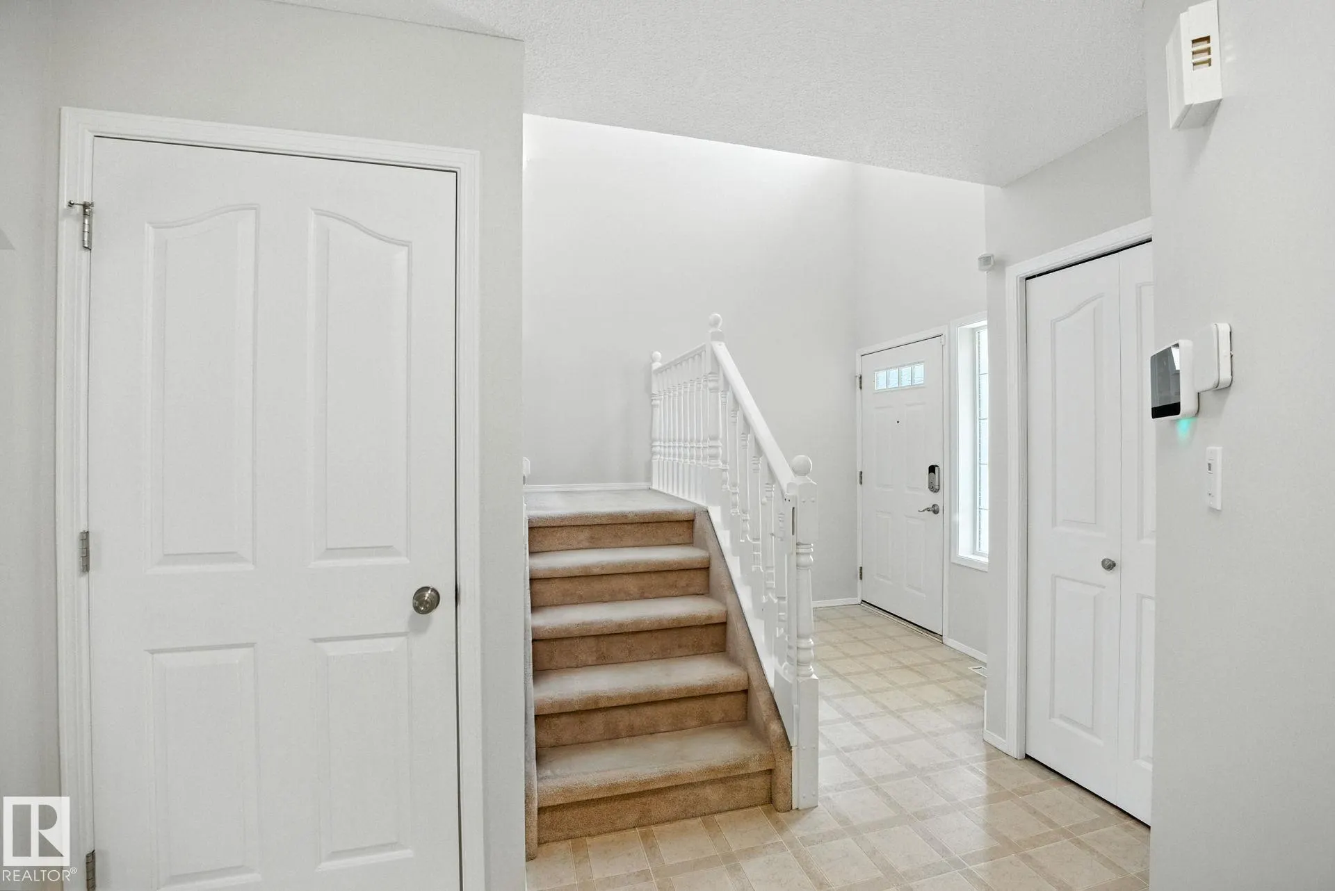 3583 MCLEAN Crescent