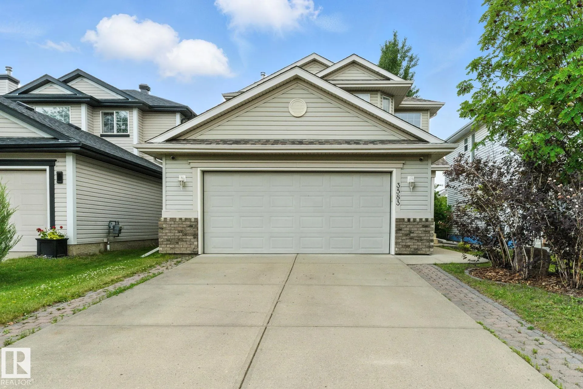 3583 MCLEAN Crescent
