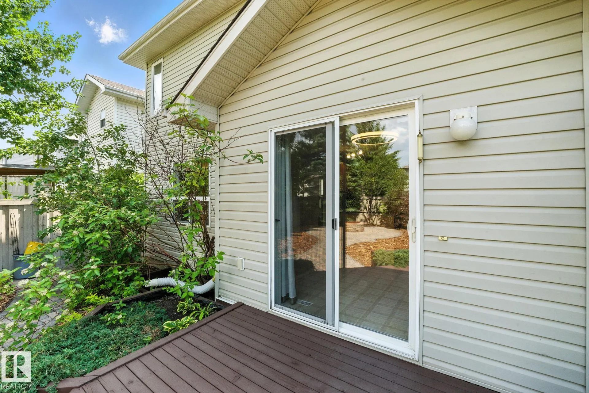 3583 MCLEAN Crescent