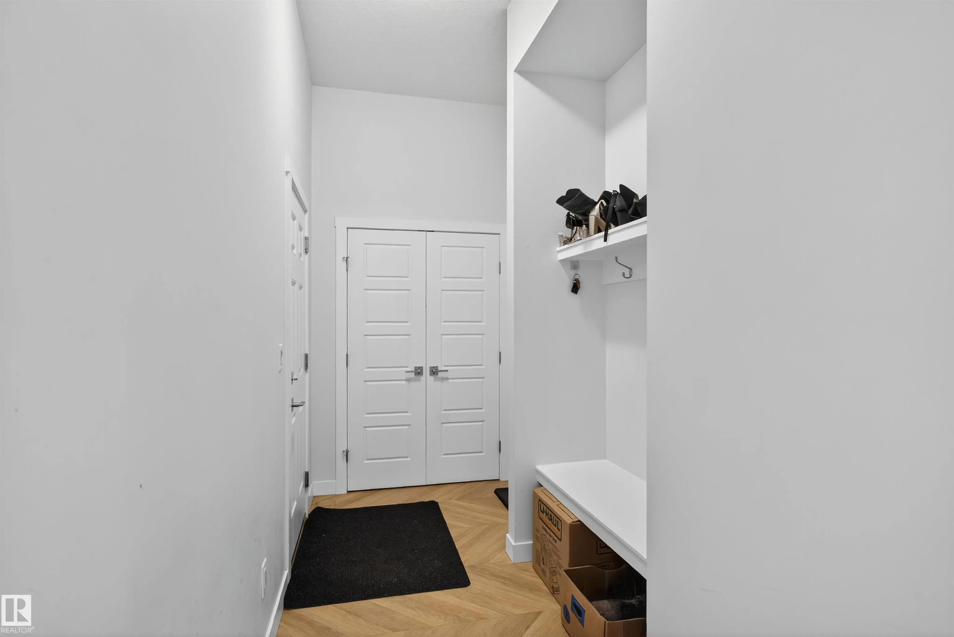 20806 19A Avenue