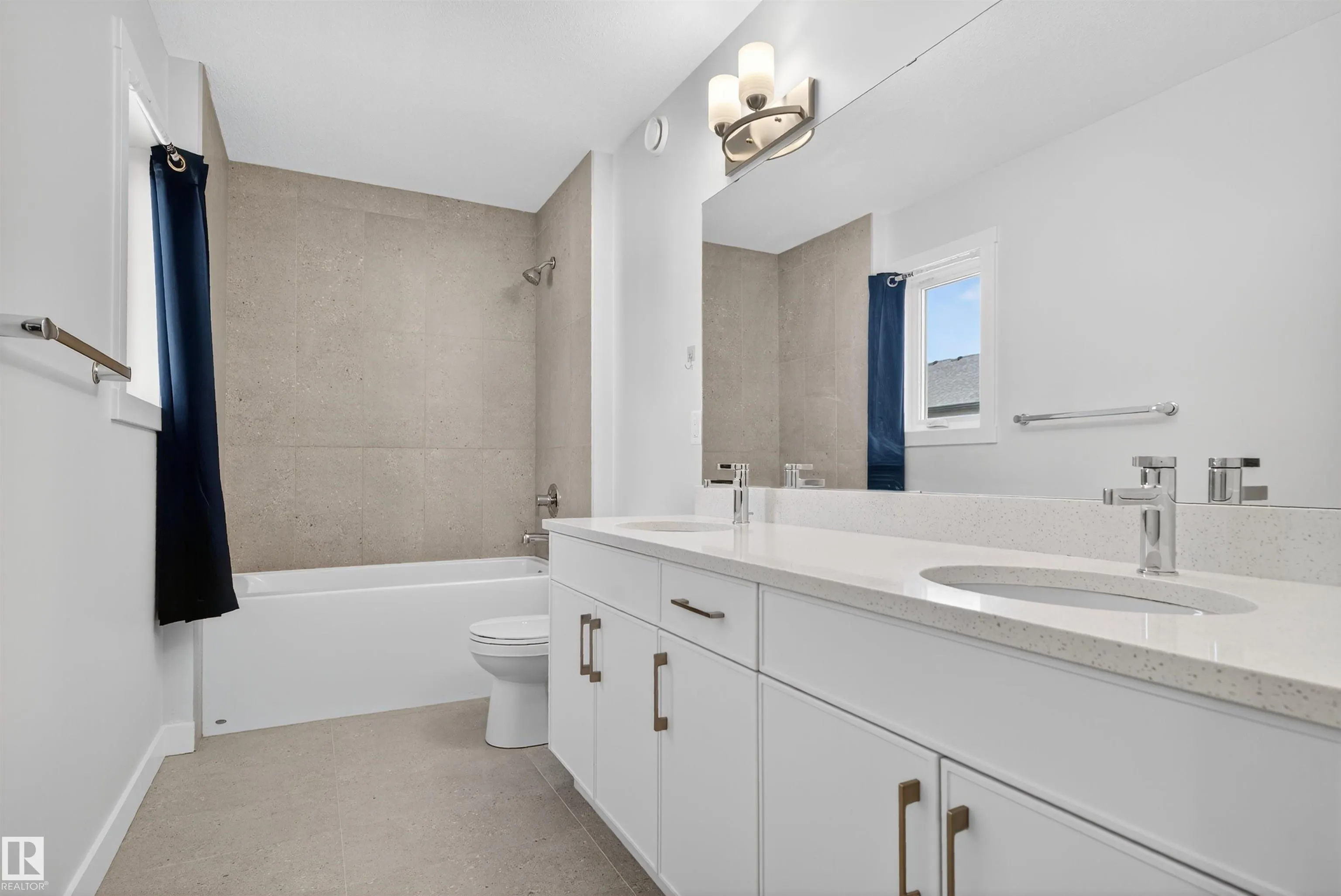 20806 19A Avenue