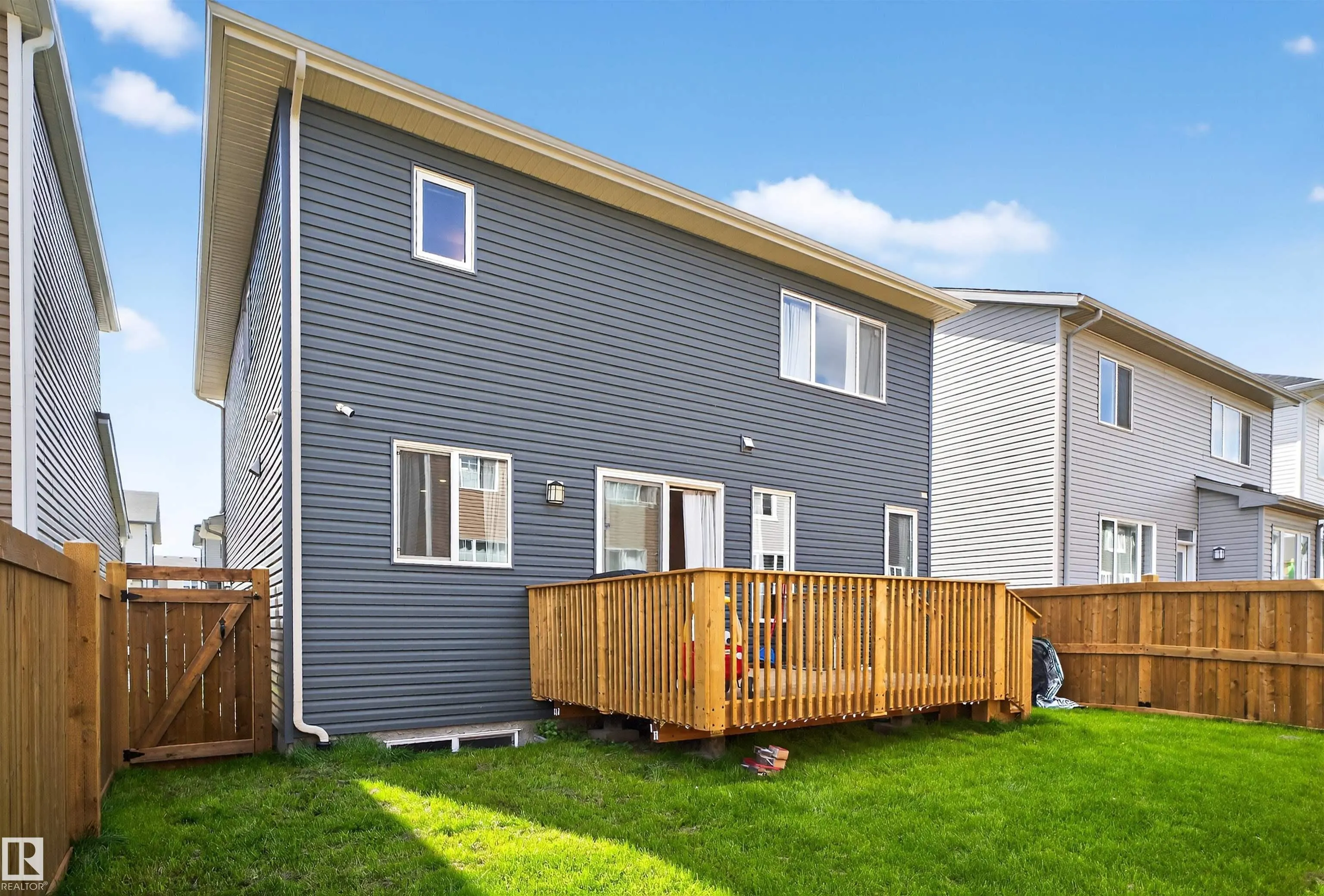 20806 19A Avenue