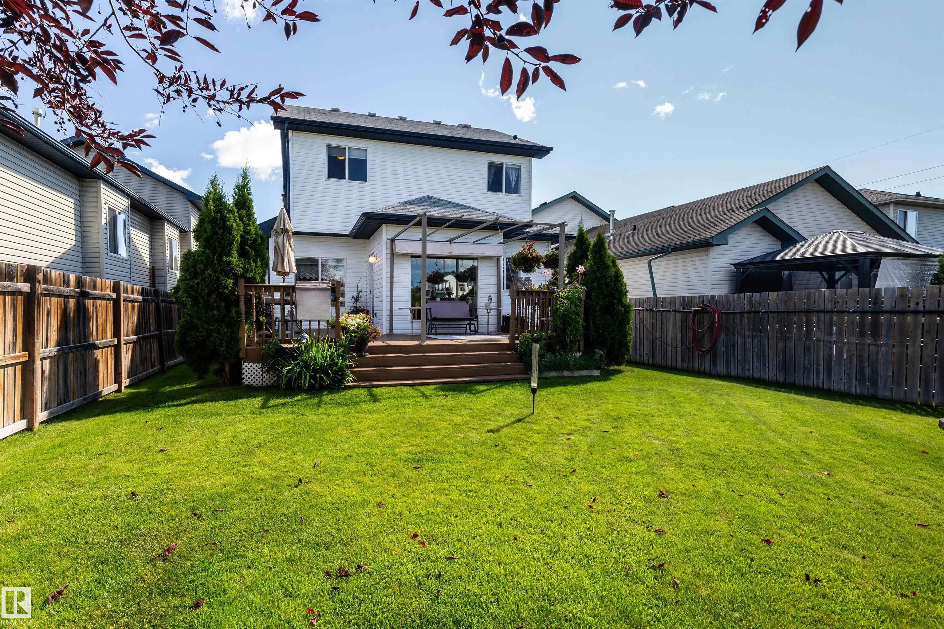 18 GRAYRIDGE Bay