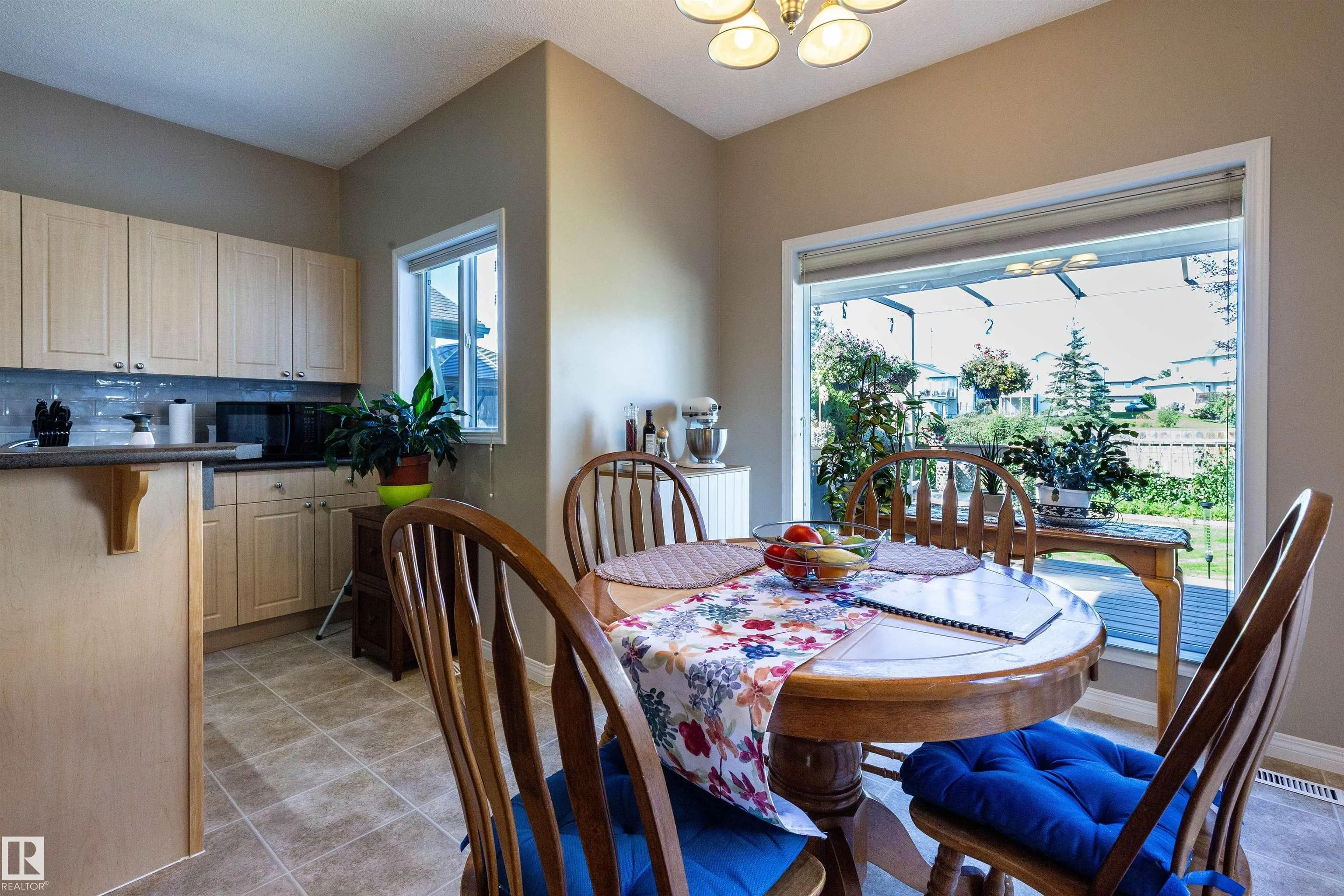18 GRAYRIDGE Bay