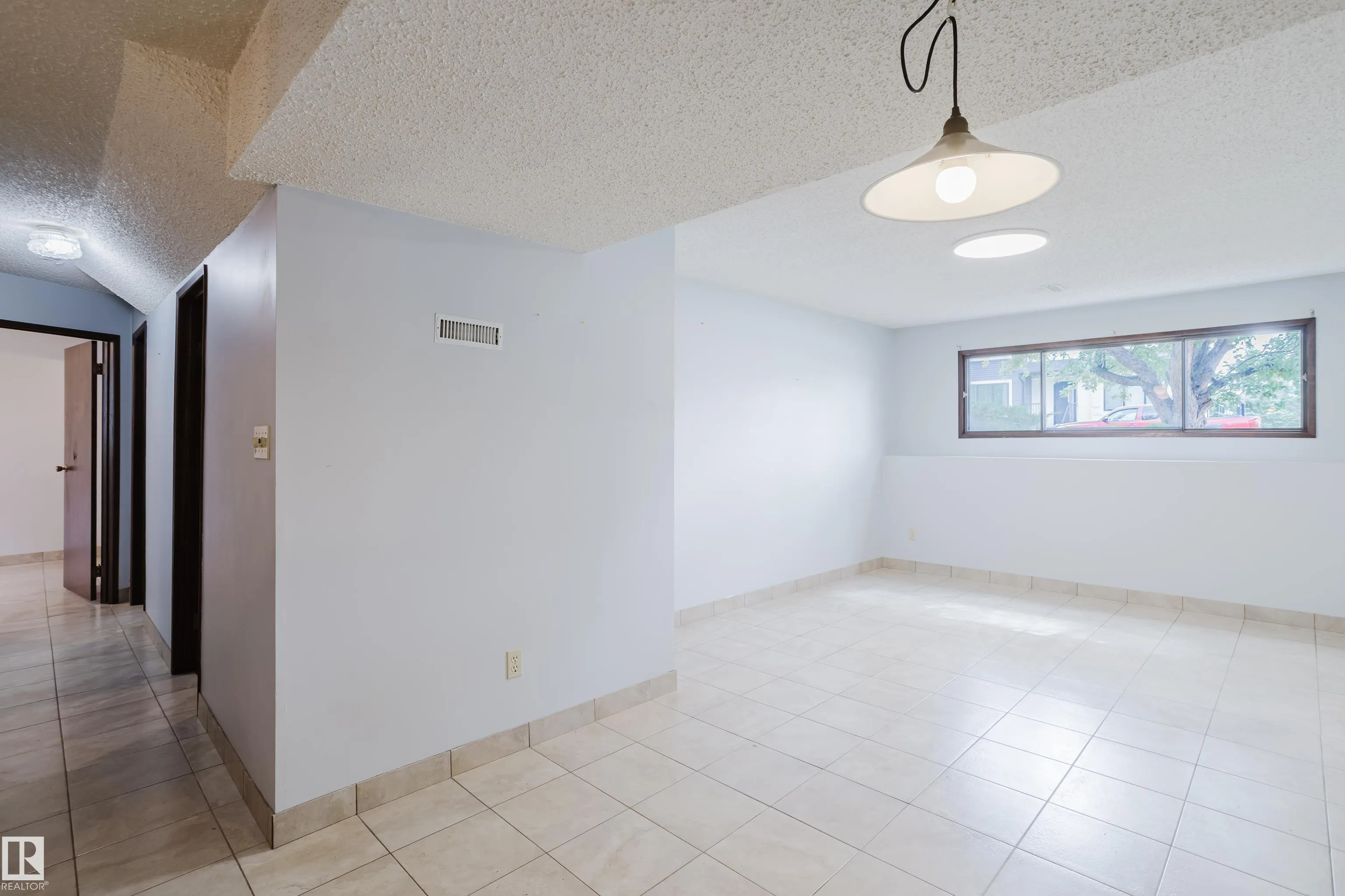 15206 103 Avenue