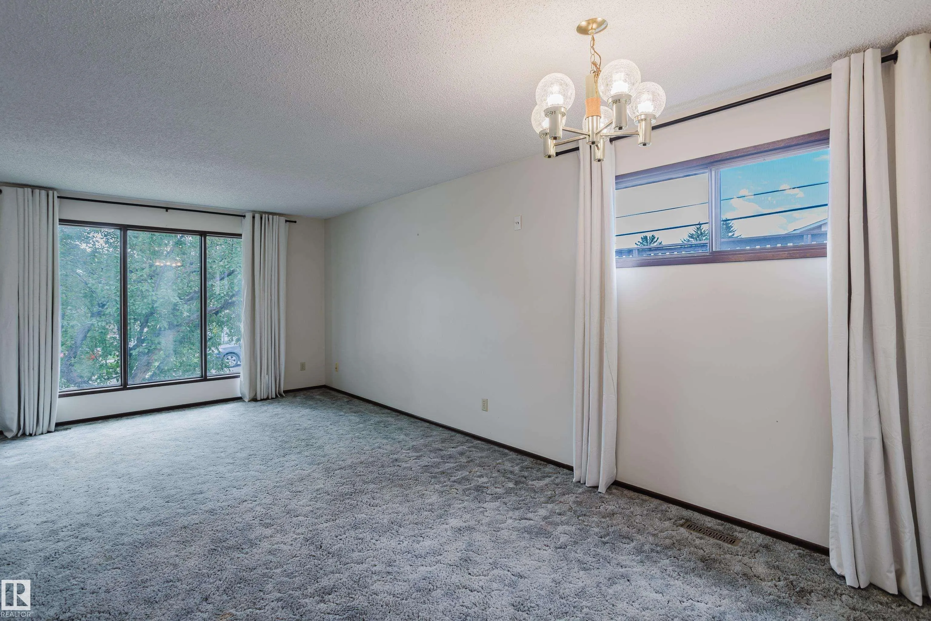 15206 103 Avenue