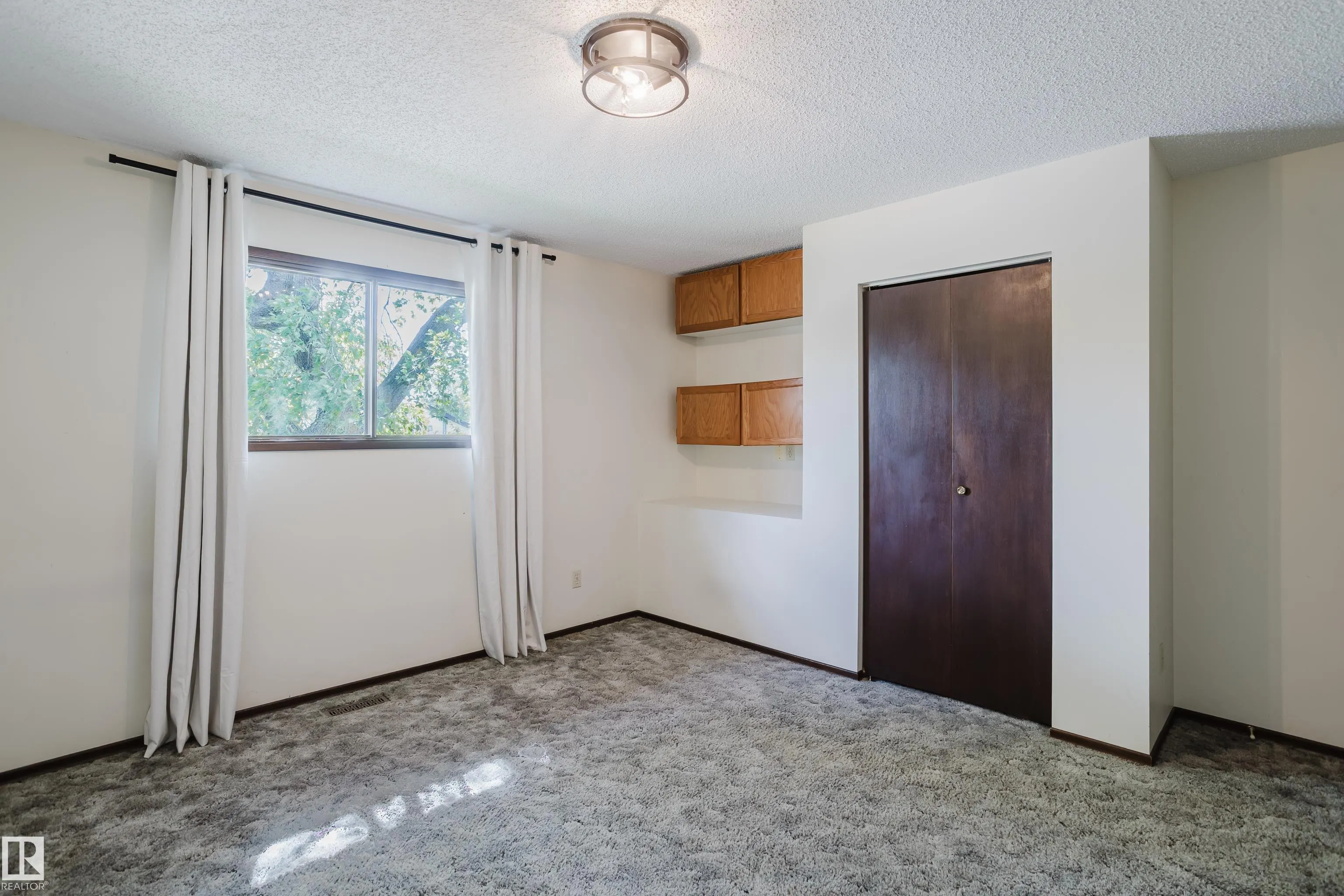 15206 103 Avenue