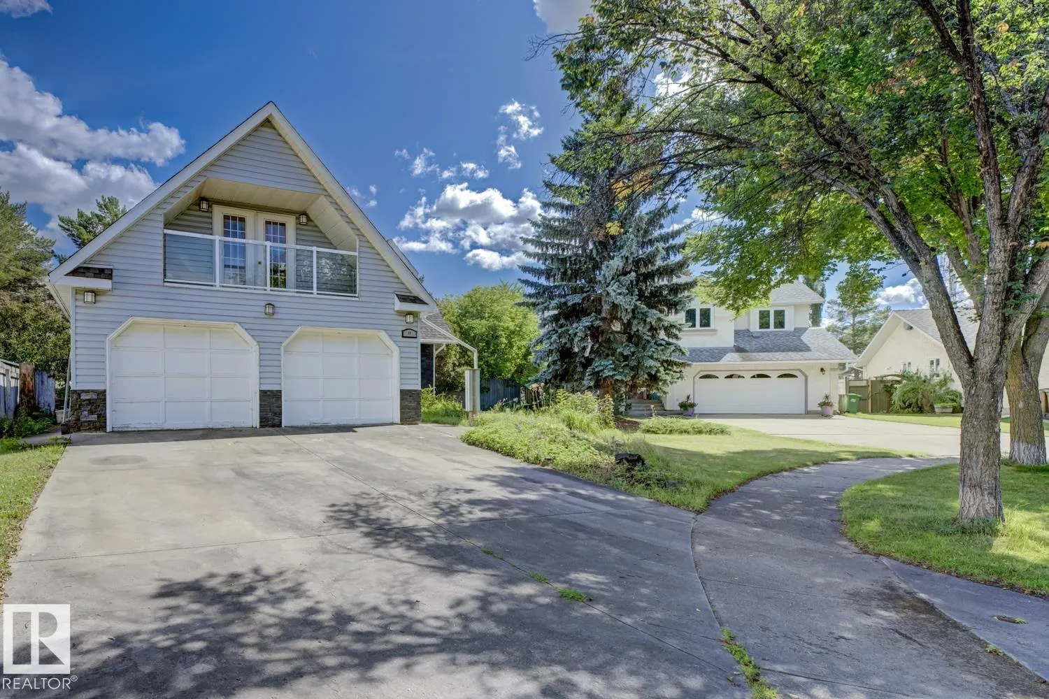 11 AINSLEY Place