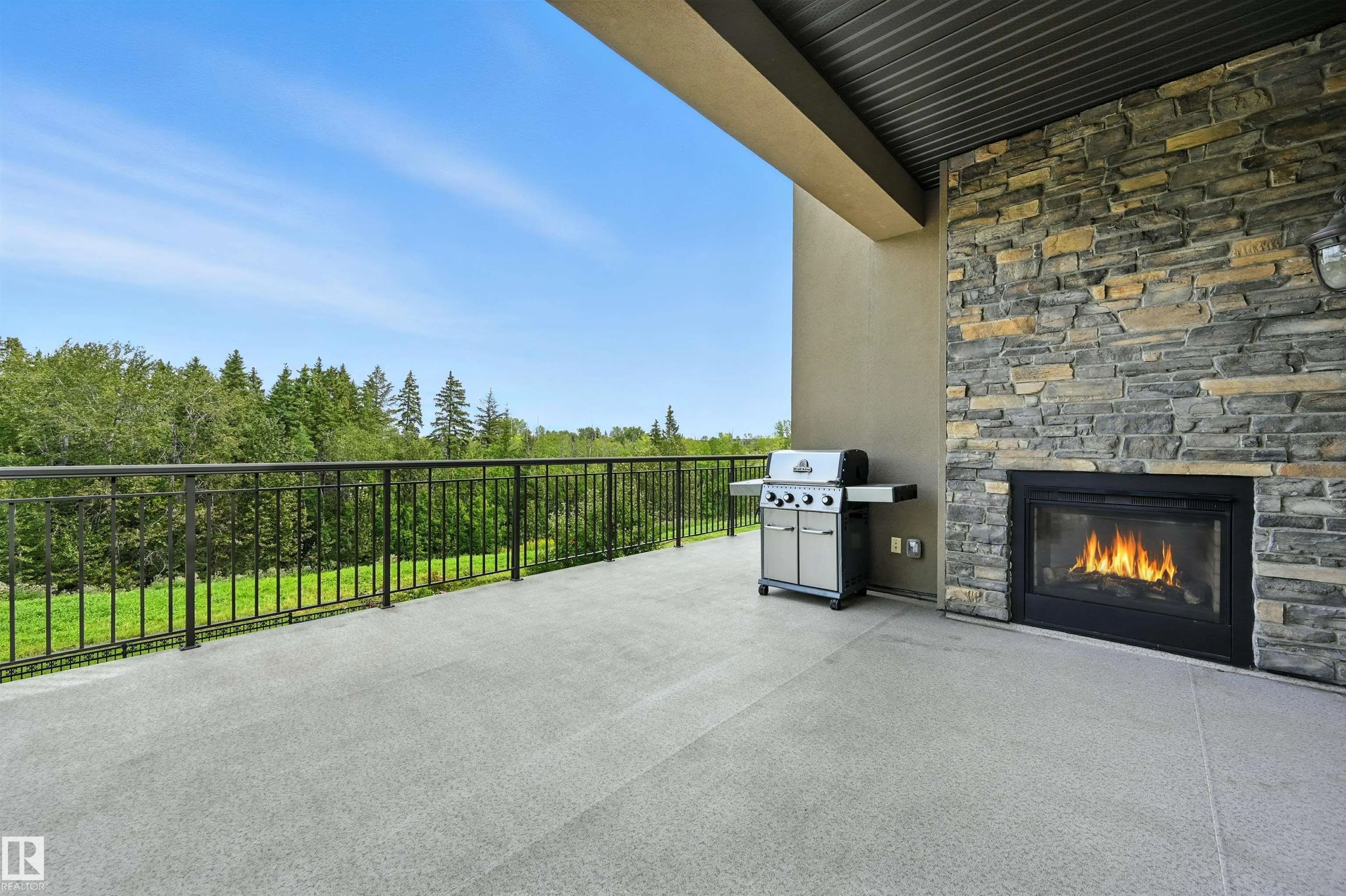 631 HOWATT Drive