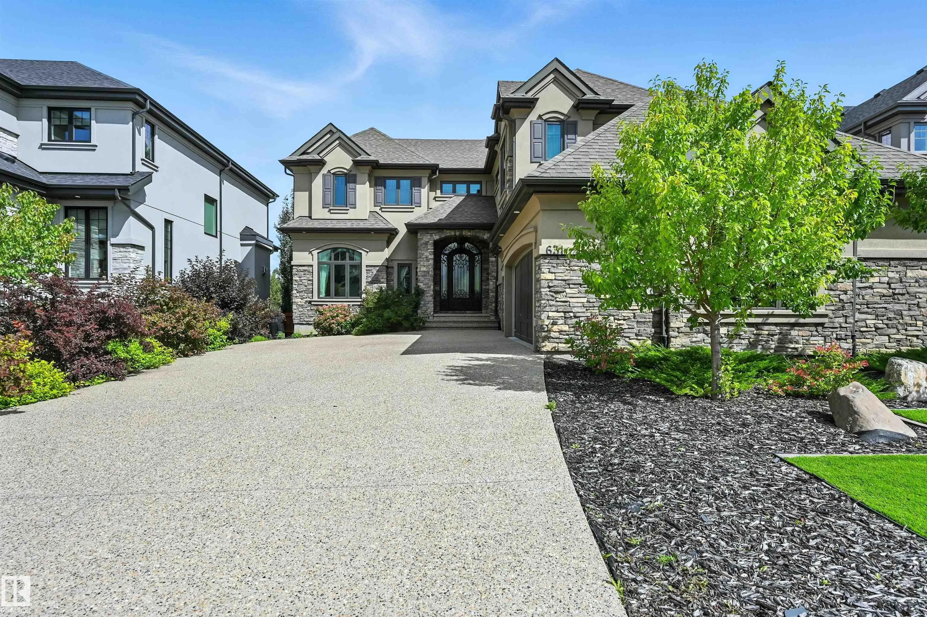 631 HOWATT Drive