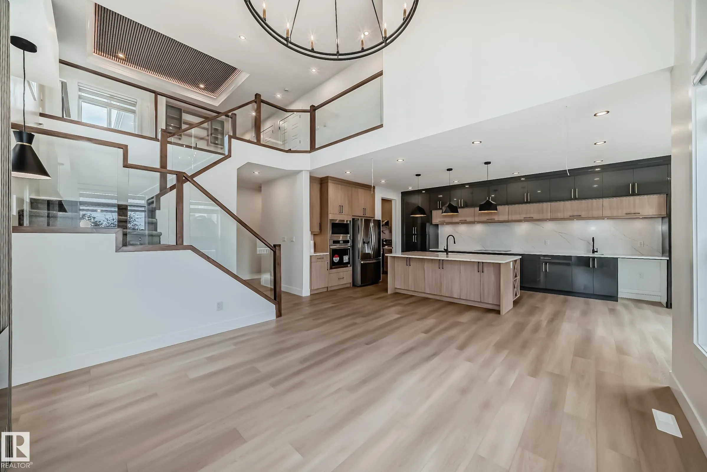 100 RUE MONETTE