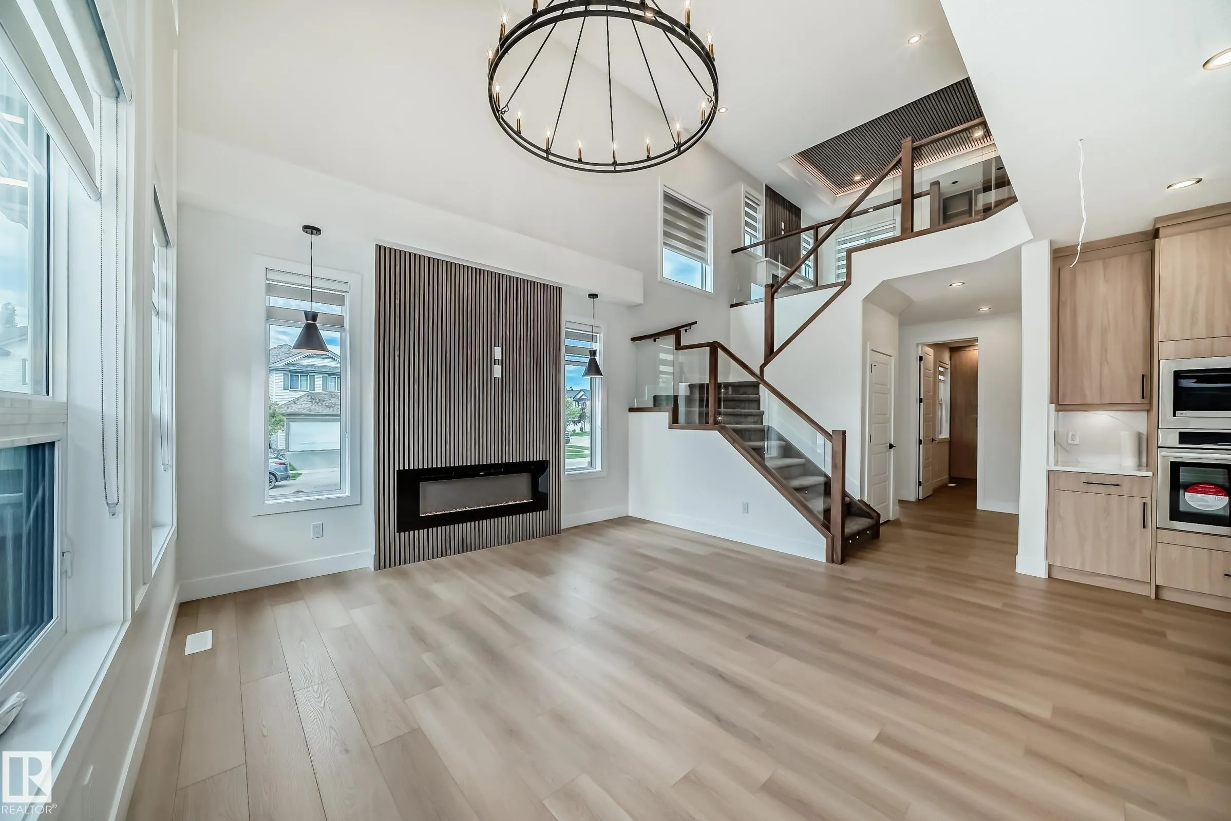 100 RUE MONETTE