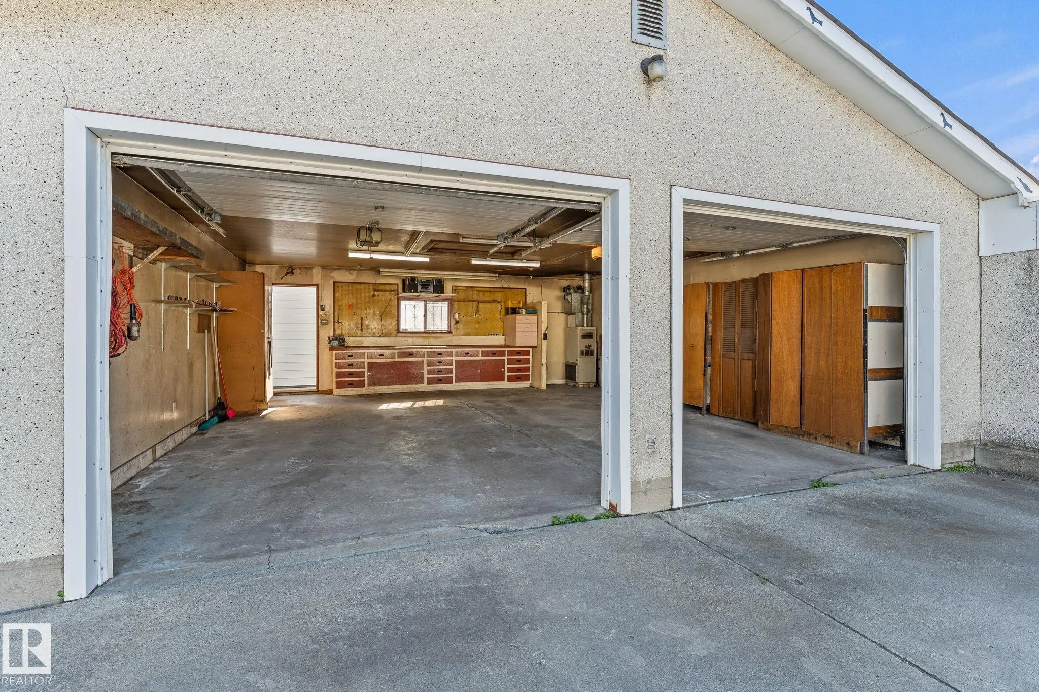 13820 86 Street