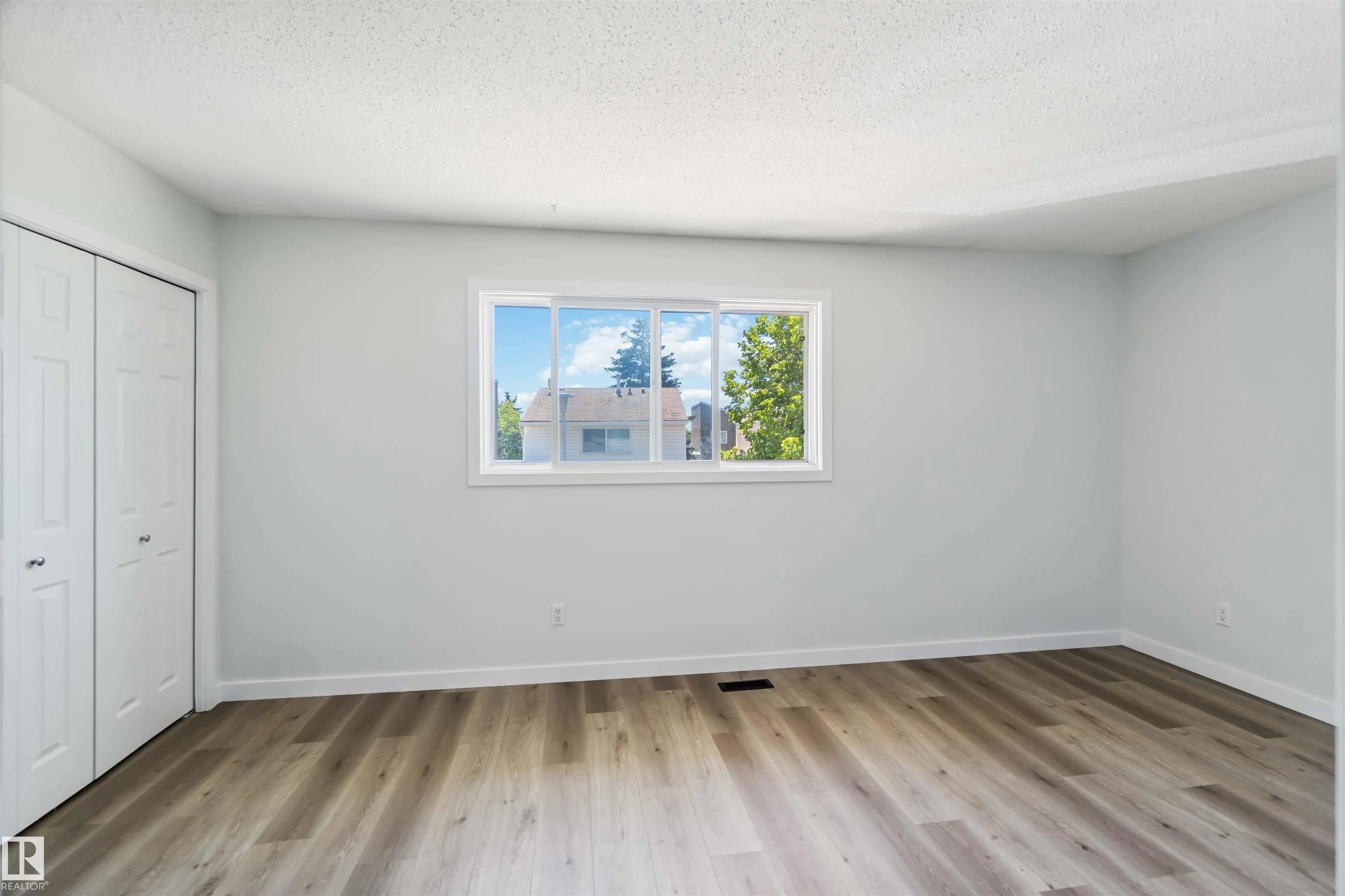 1096 MILLBOURNE
