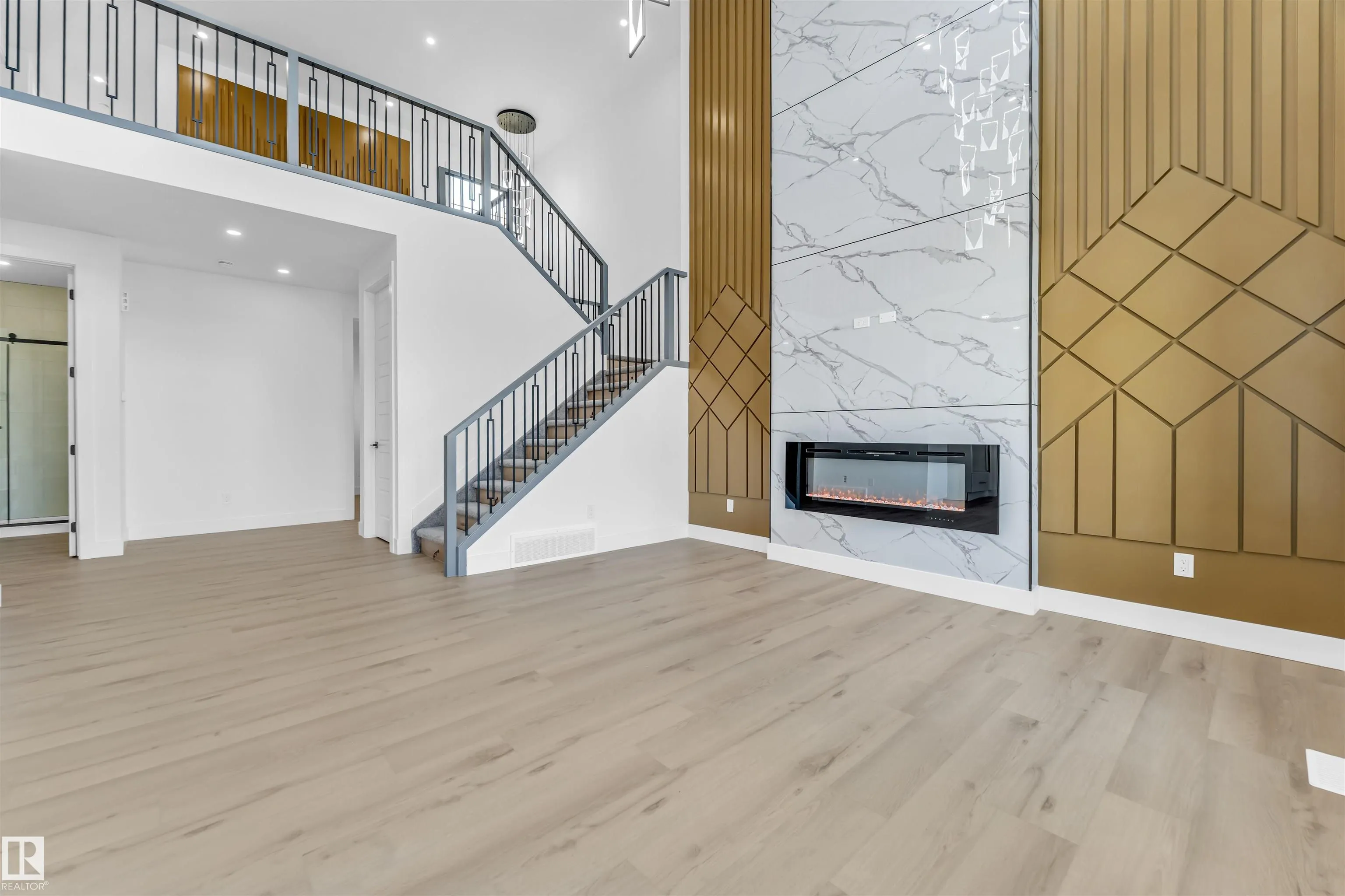 41 HULL Wynd