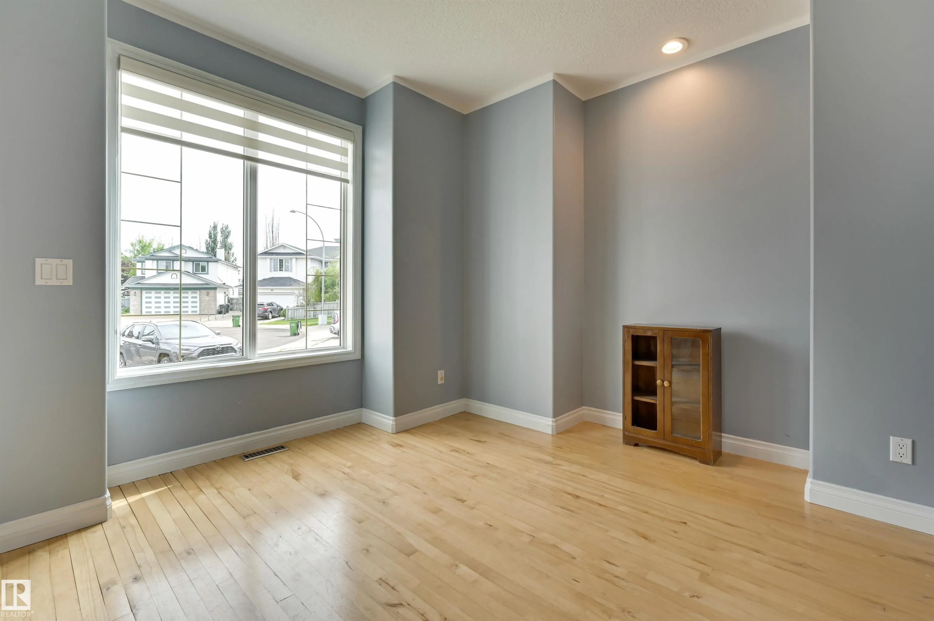 81 DECHENE Road