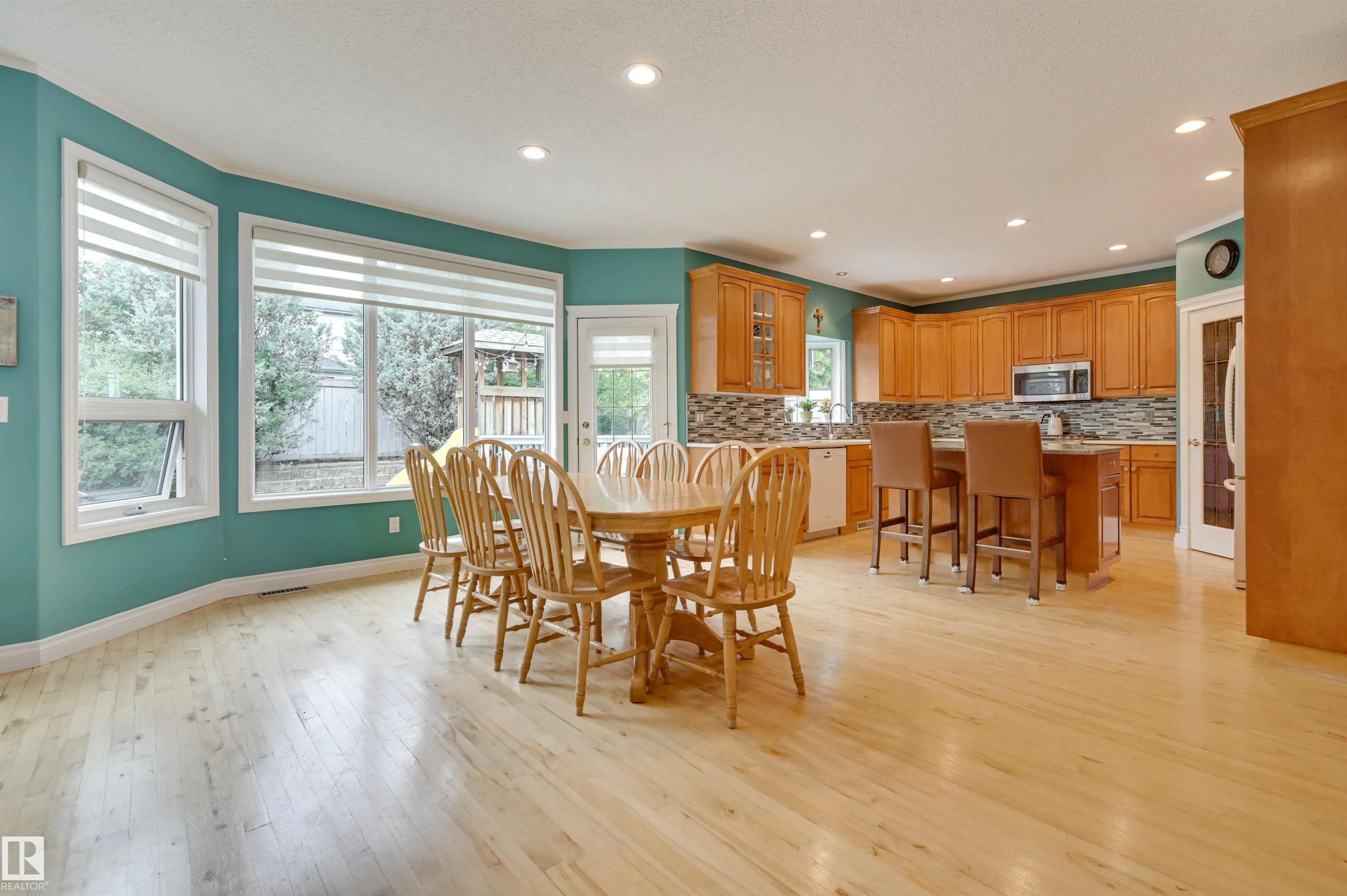 81 DECHENE Road
