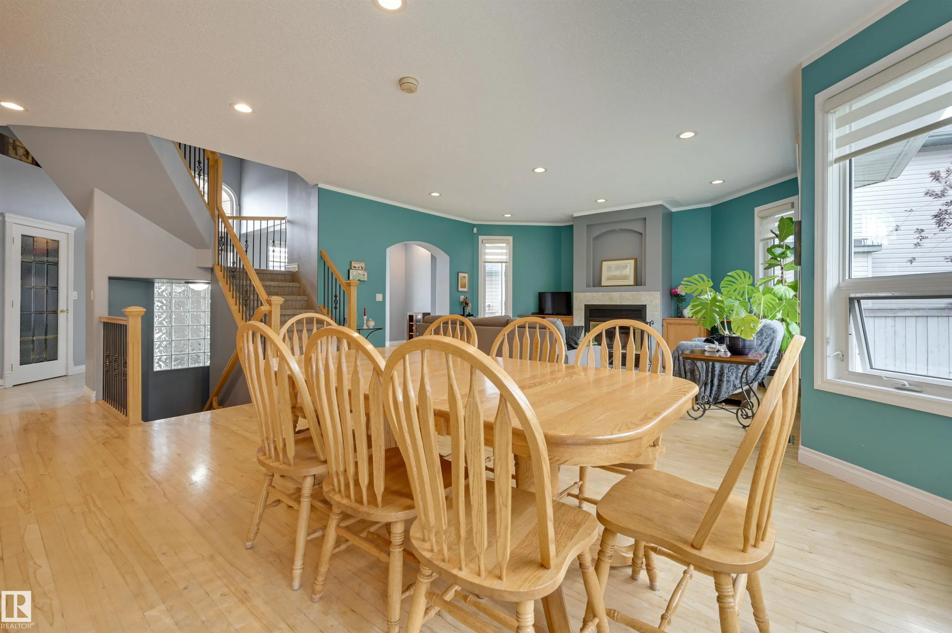 81 DECHENE Road