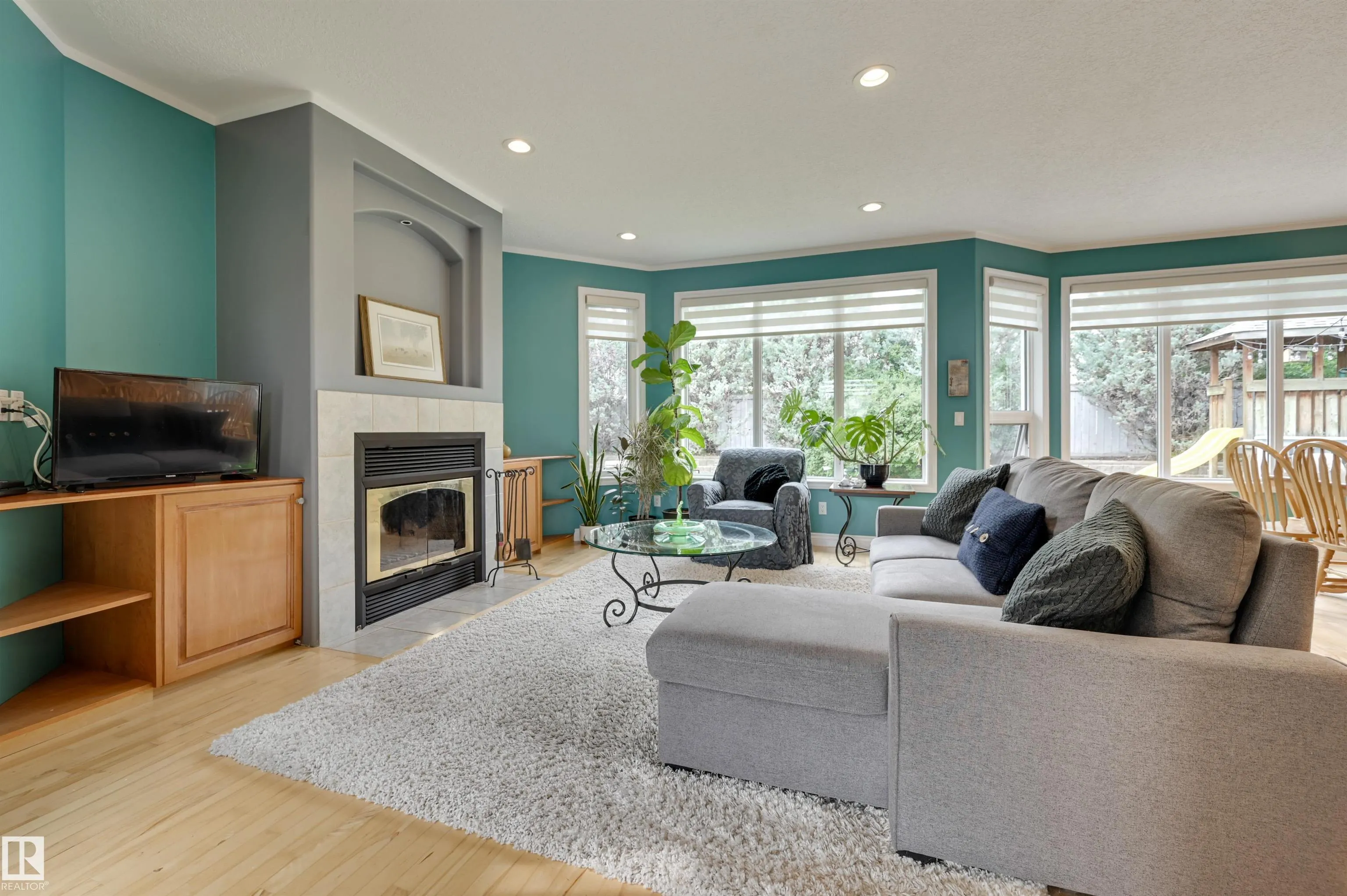 81 DECHENE Road