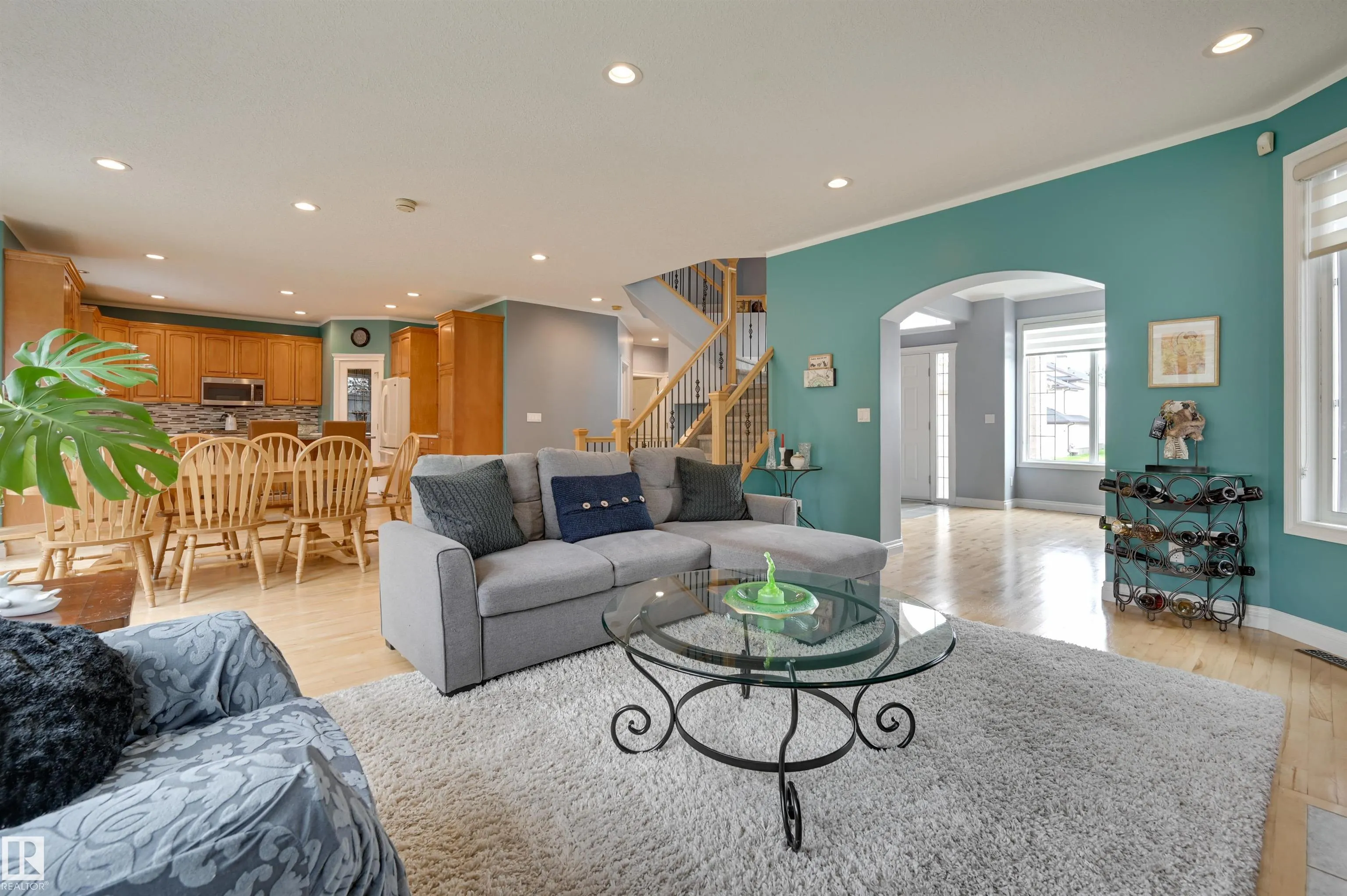 81 DECHENE Road