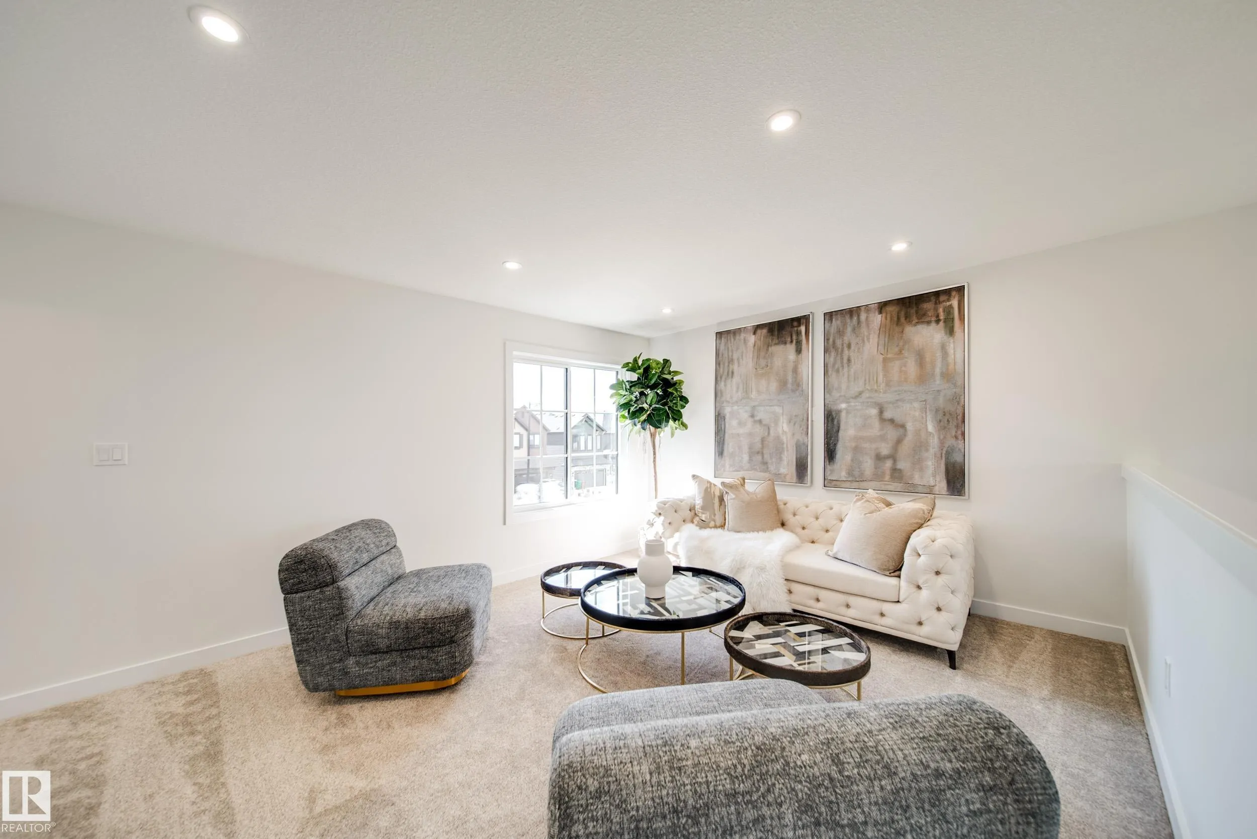 30 CANNES Cove