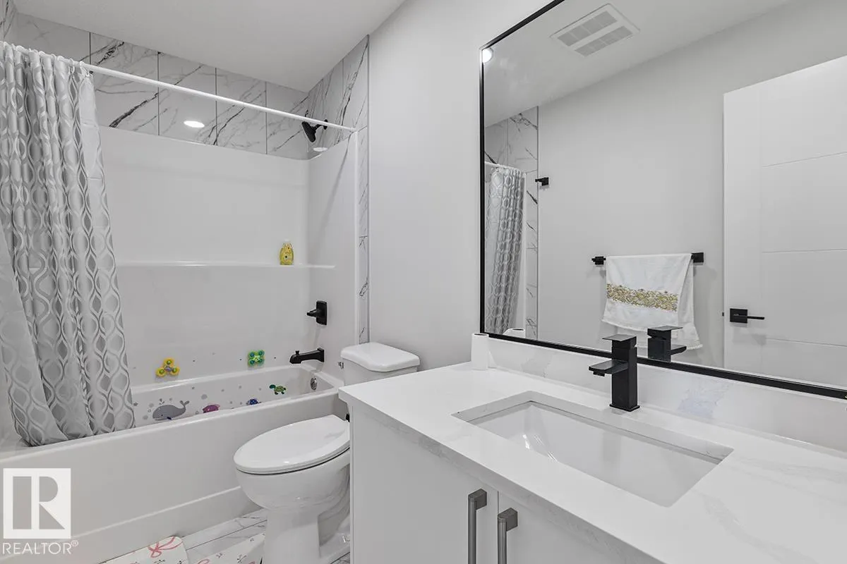 1154 GOLDFINCH Crescent