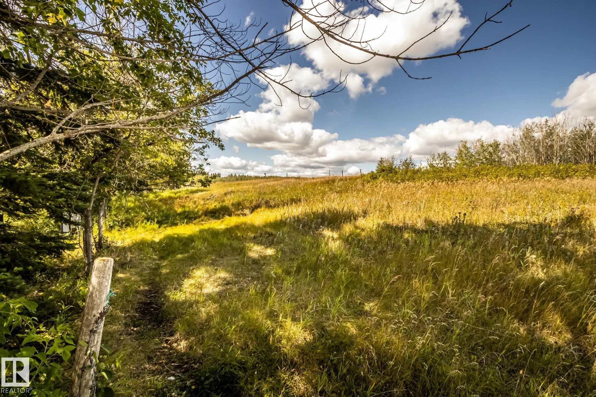112070 TWP RD 561