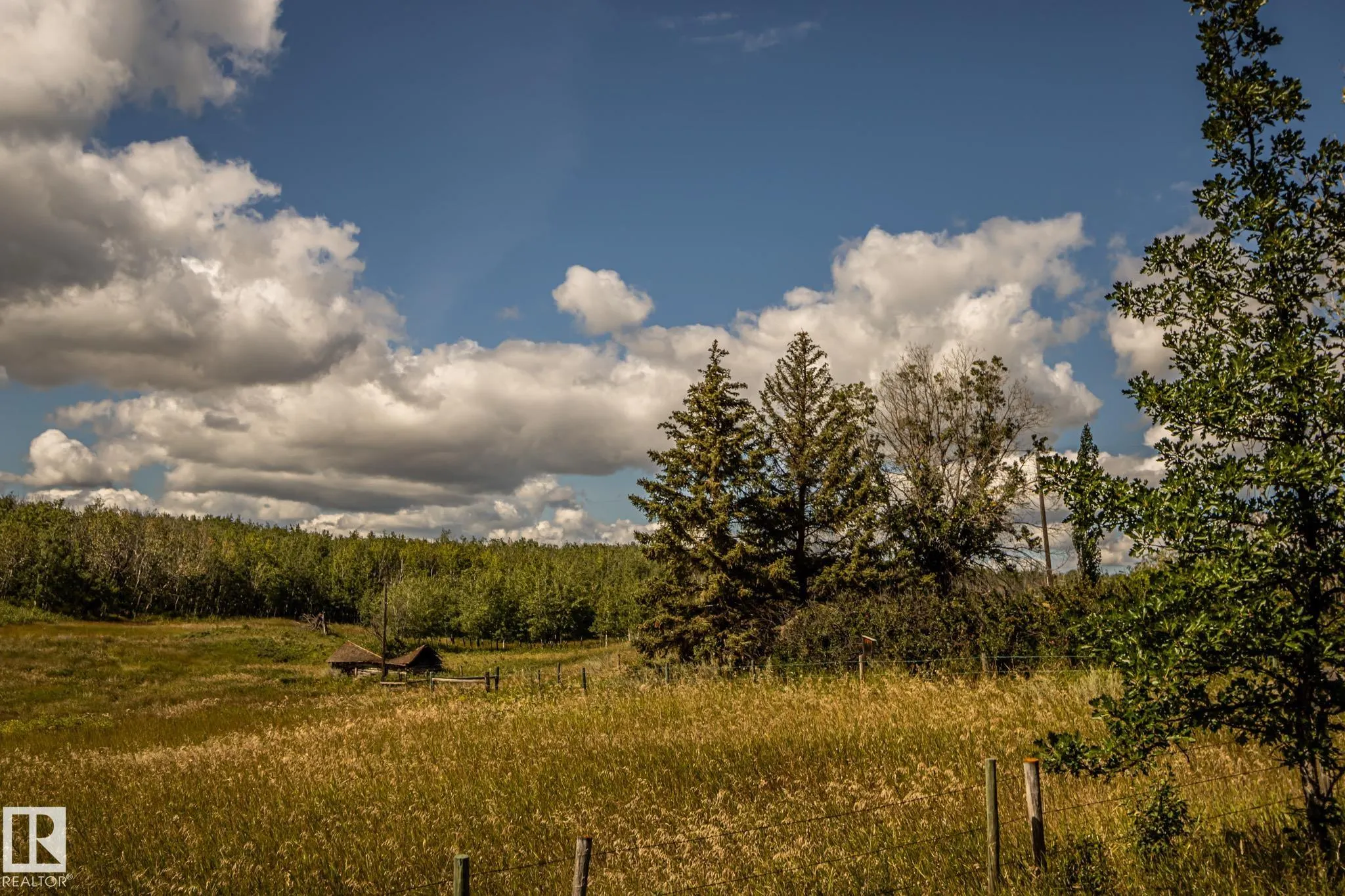 112070 TWP RD 561
