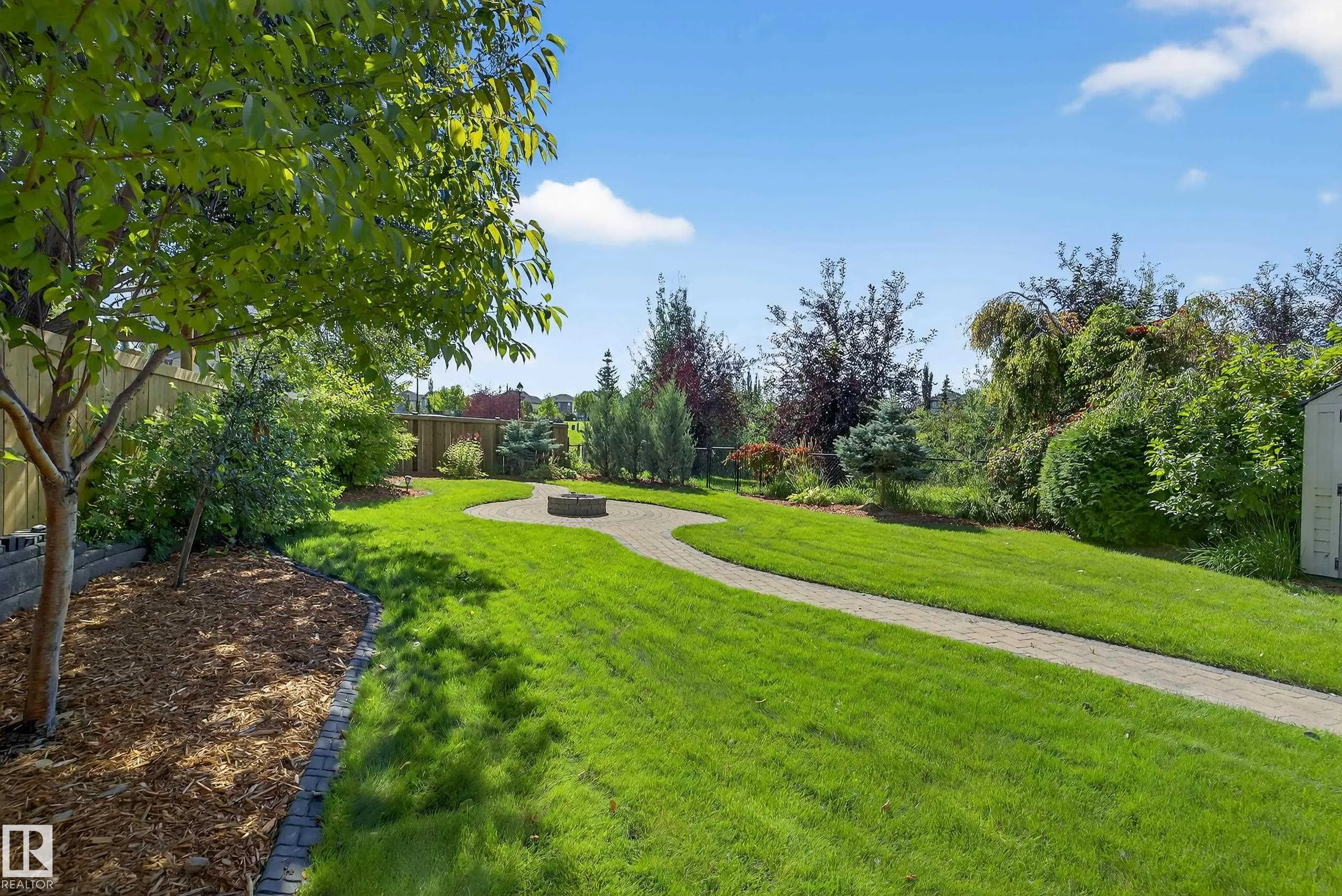 6167 STINSON Way