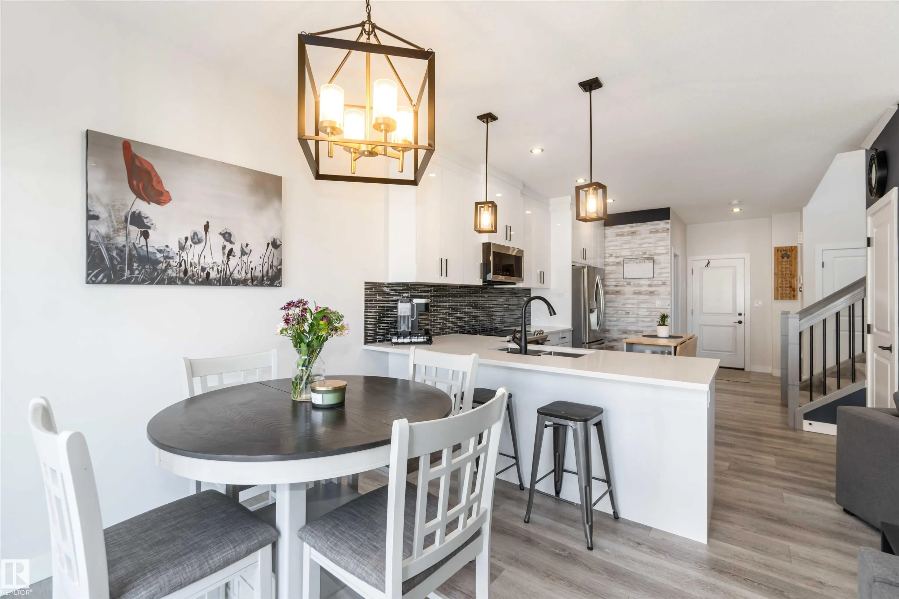 70 SPRINGBROOK Wynd