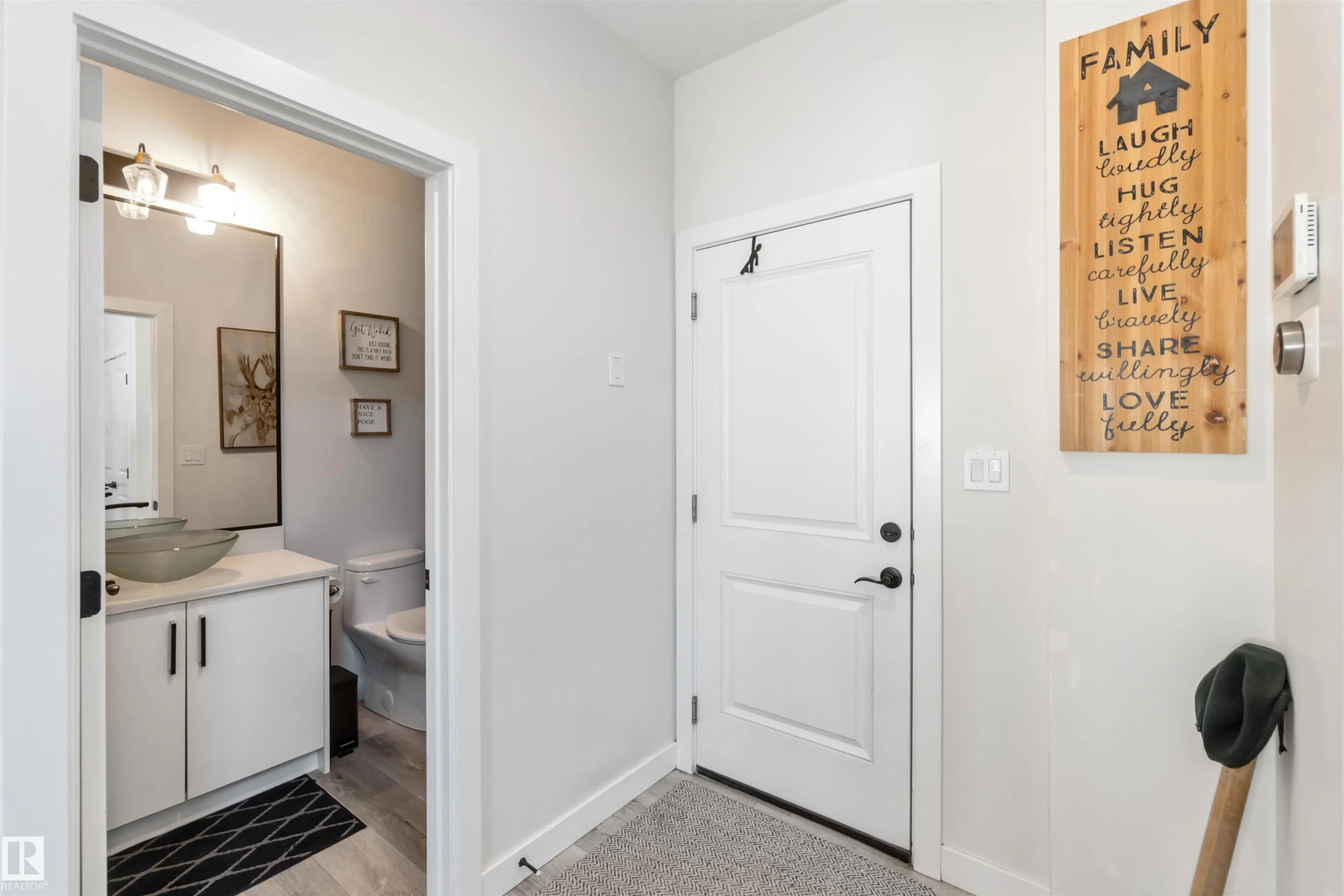 70 SPRINGBROOK Wynd