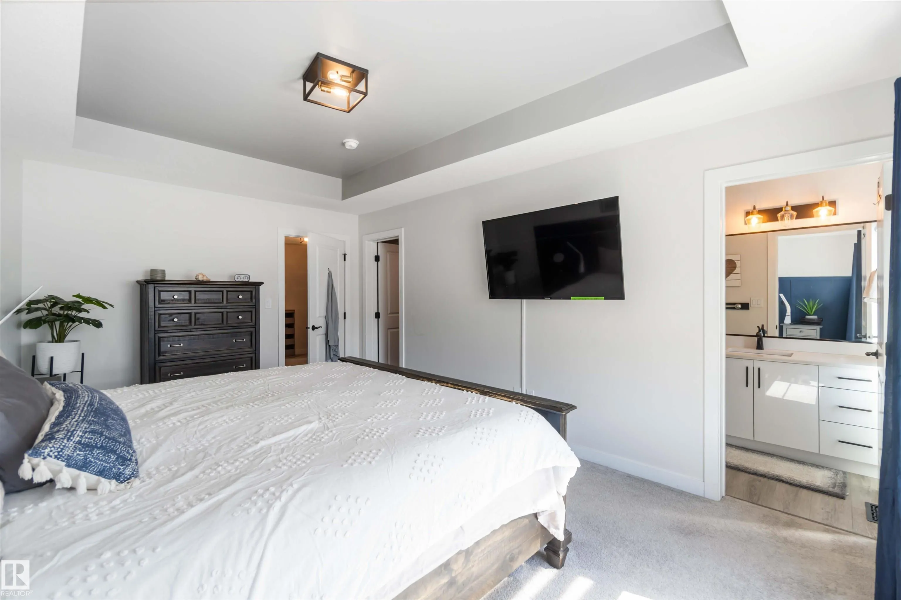 70 SPRINGBROOK Wynd