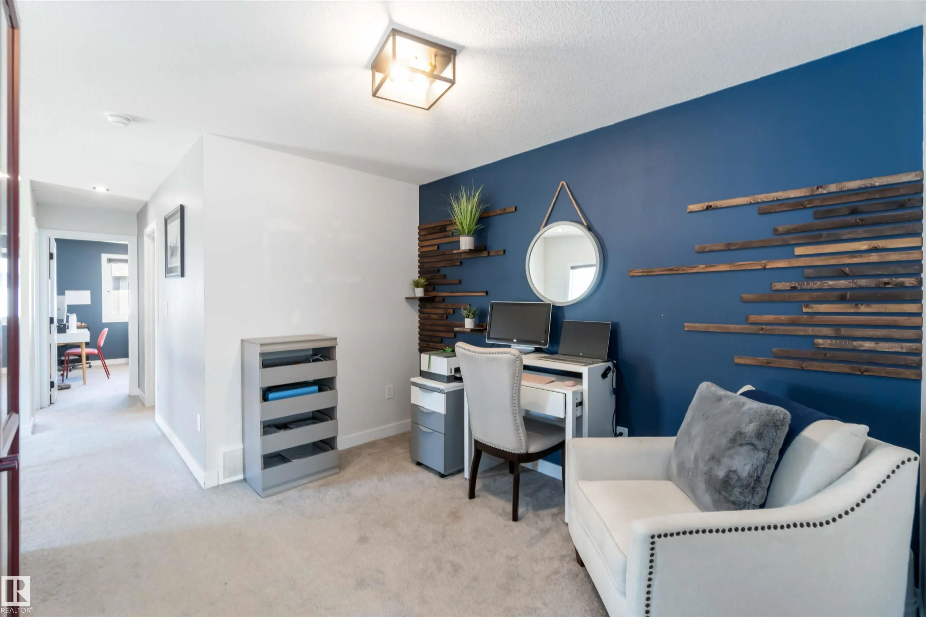 70 SPRINGBROOK Wynd